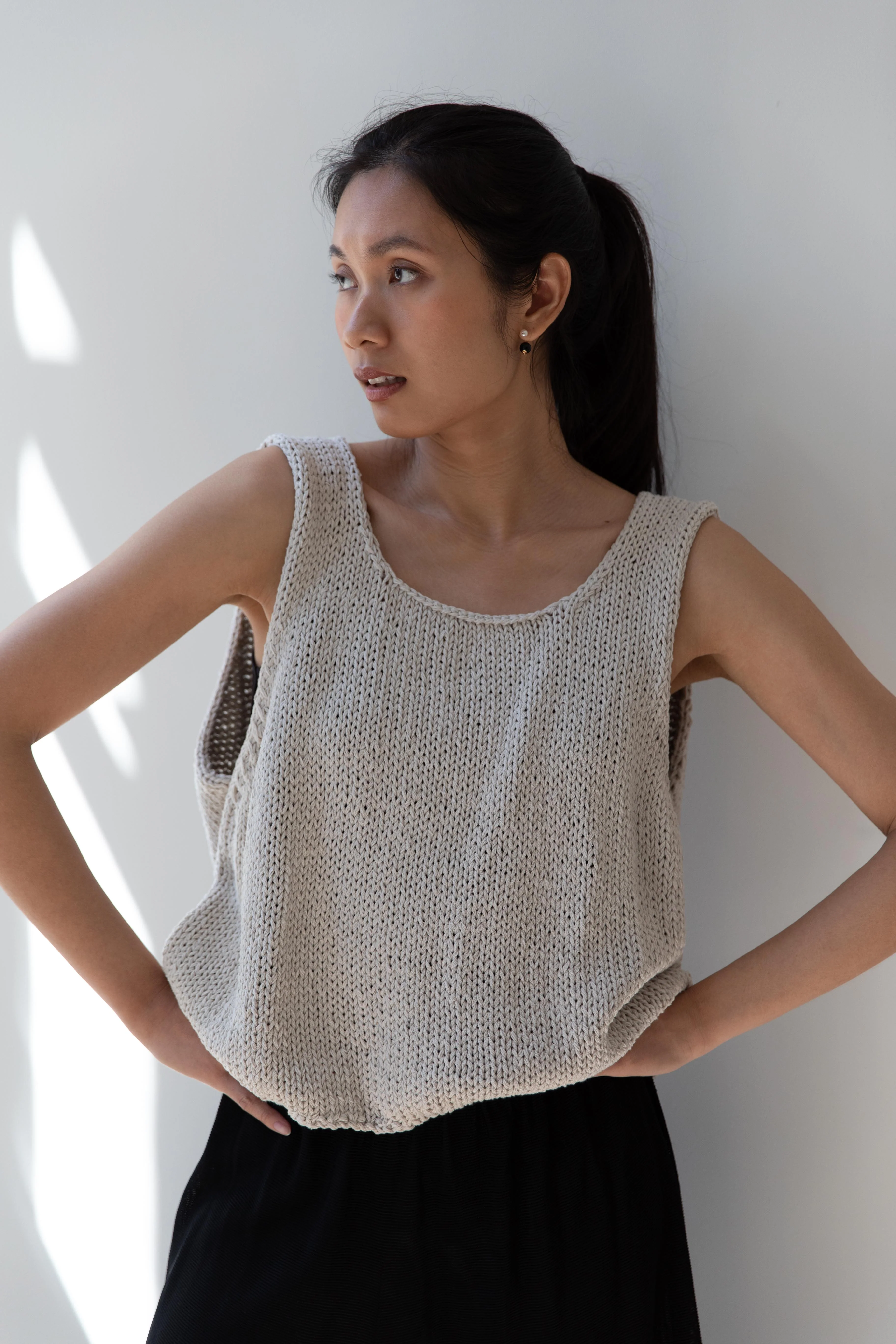Album di Famiglia | HK Bourrette Silk Vest in Off White - Image 2