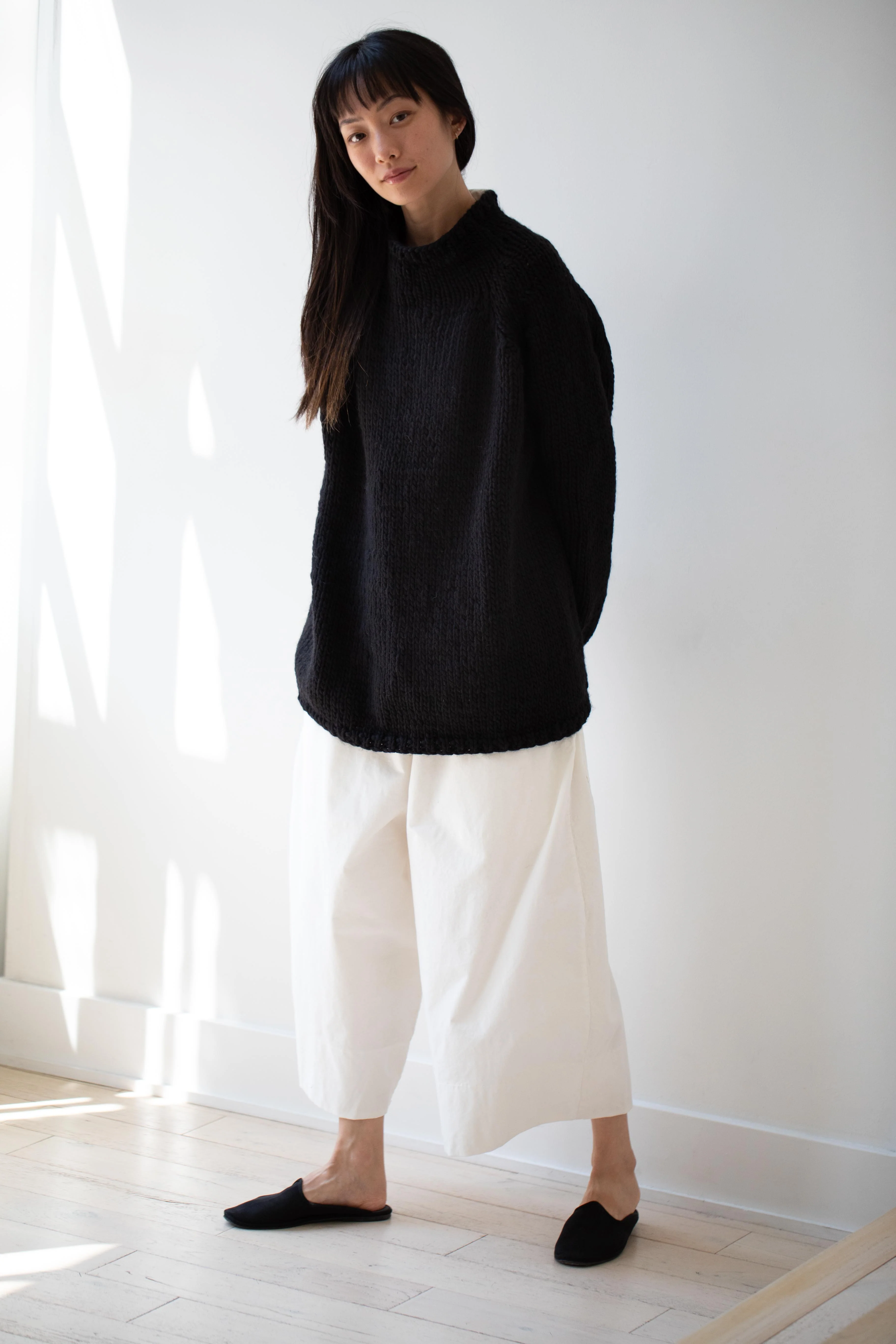 Album di Famiglia | HK Dolcevita Sweater in Black - Image 7
