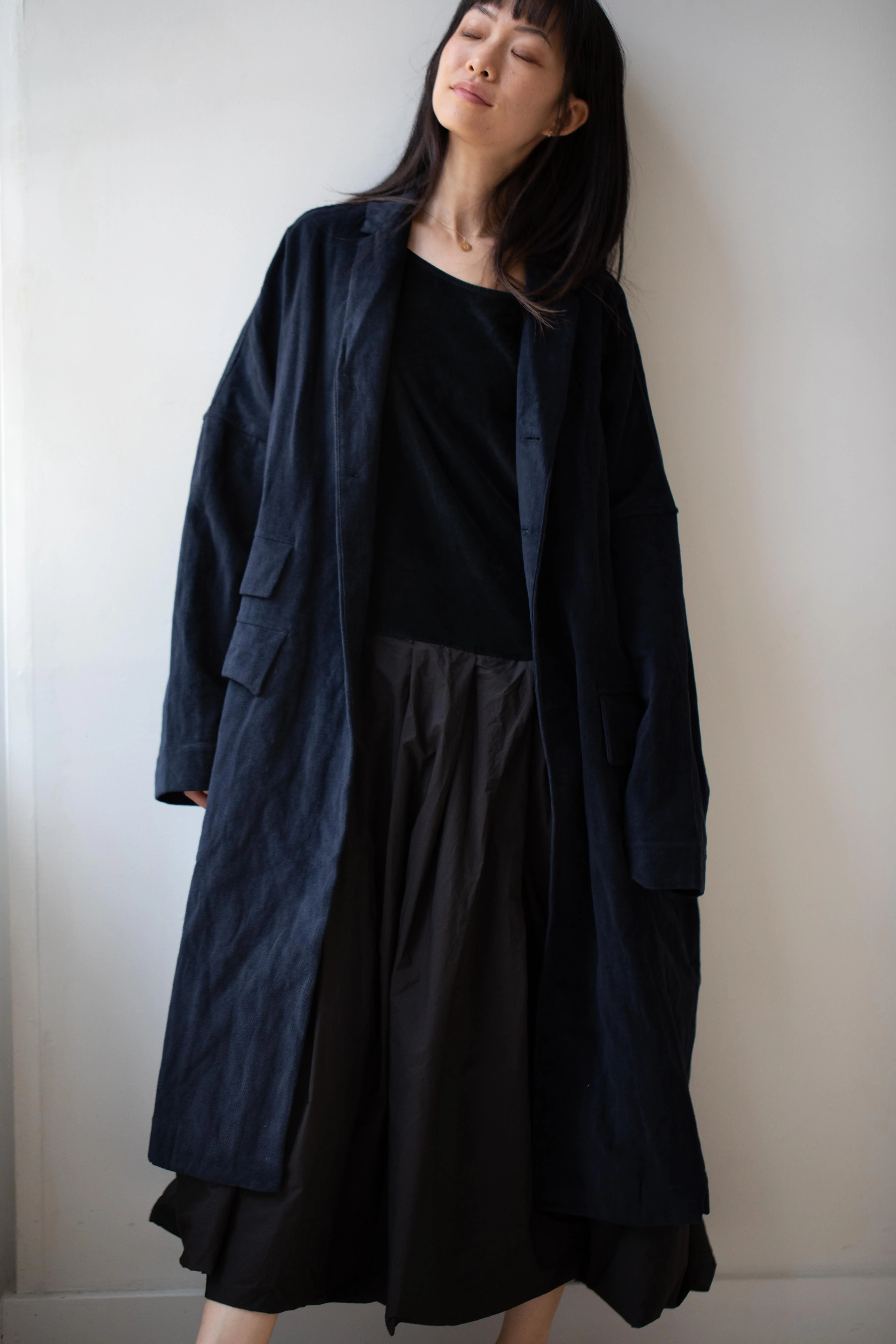 Album di Famiglia | Inox Velvet Loose Coat in Ink - Image 19