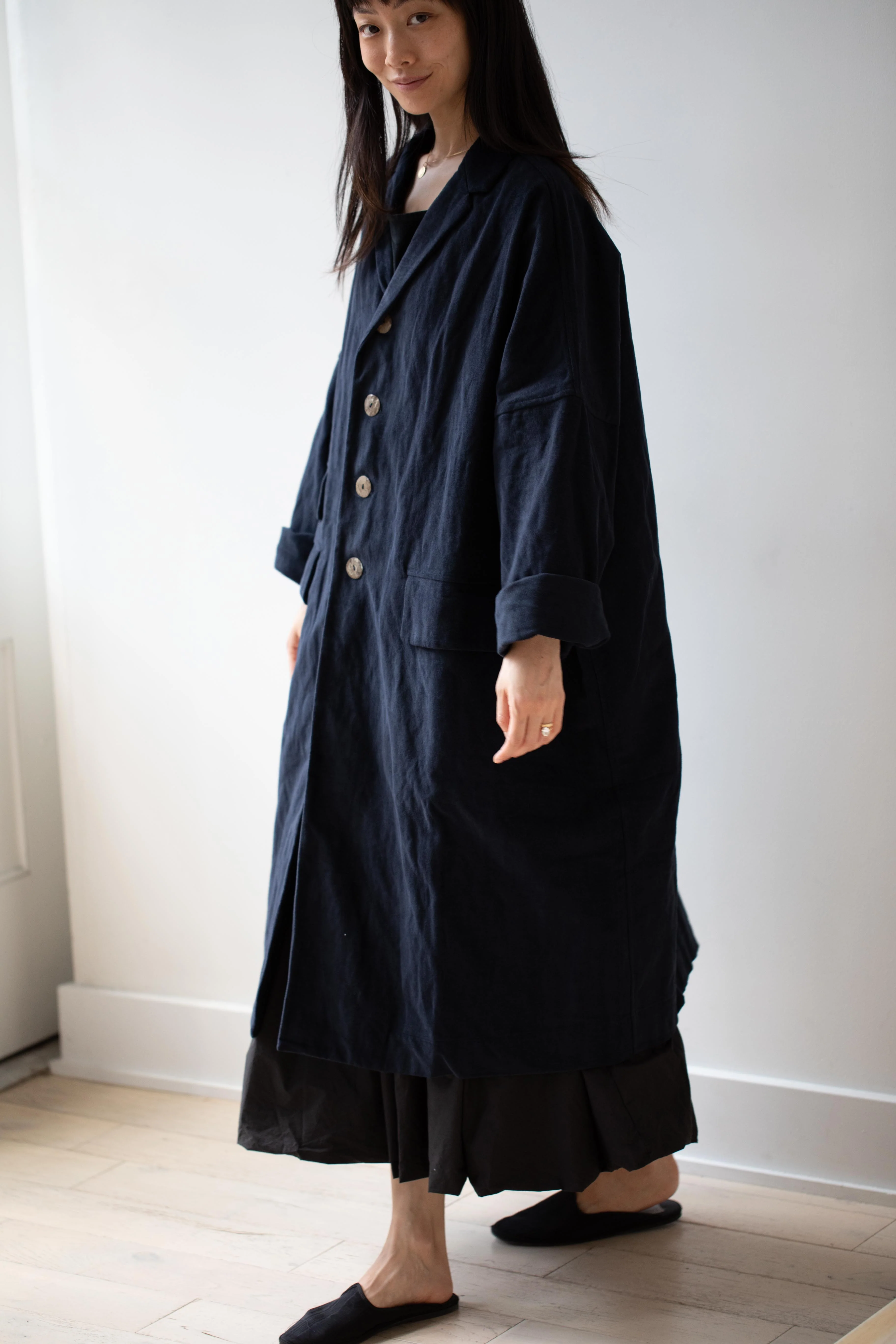Album di Famiglia | Inox Velvet Loose Coat in Ink - Image 3