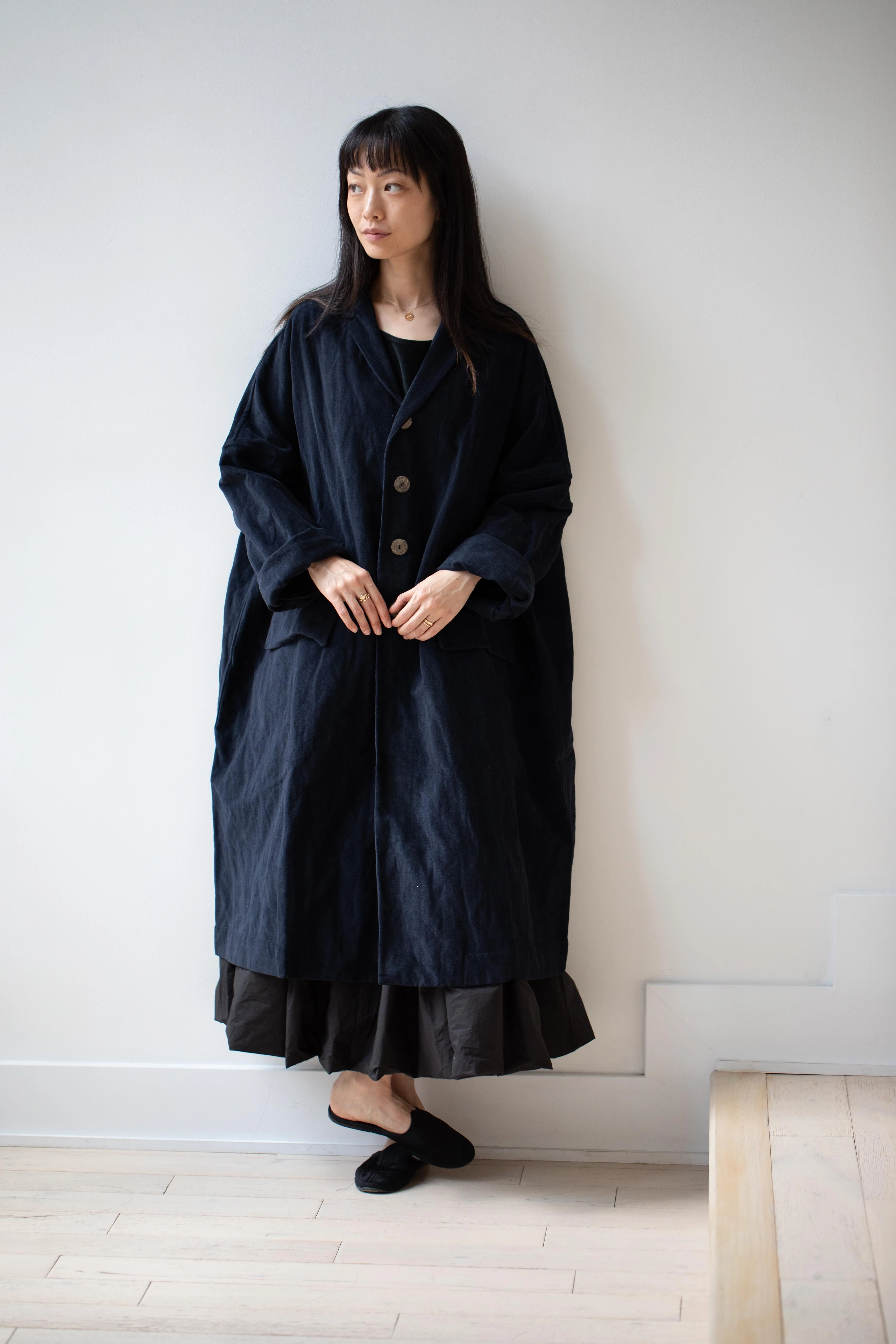 Album di Famiglia | Inox Velvet Loose Coat in Ink - Image 31