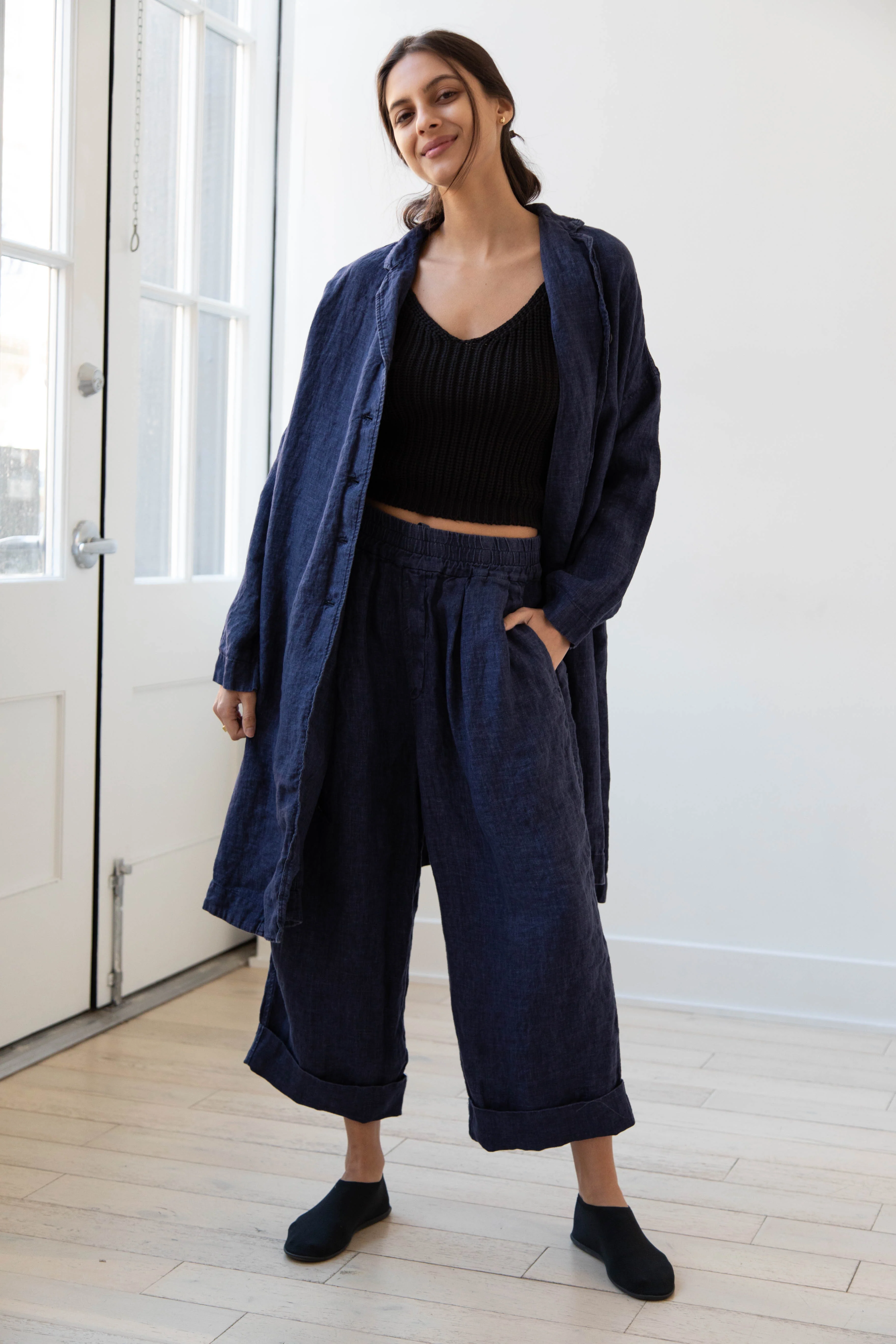 Album di Famiglia | Linen Easy Coat in Navy - Image 8