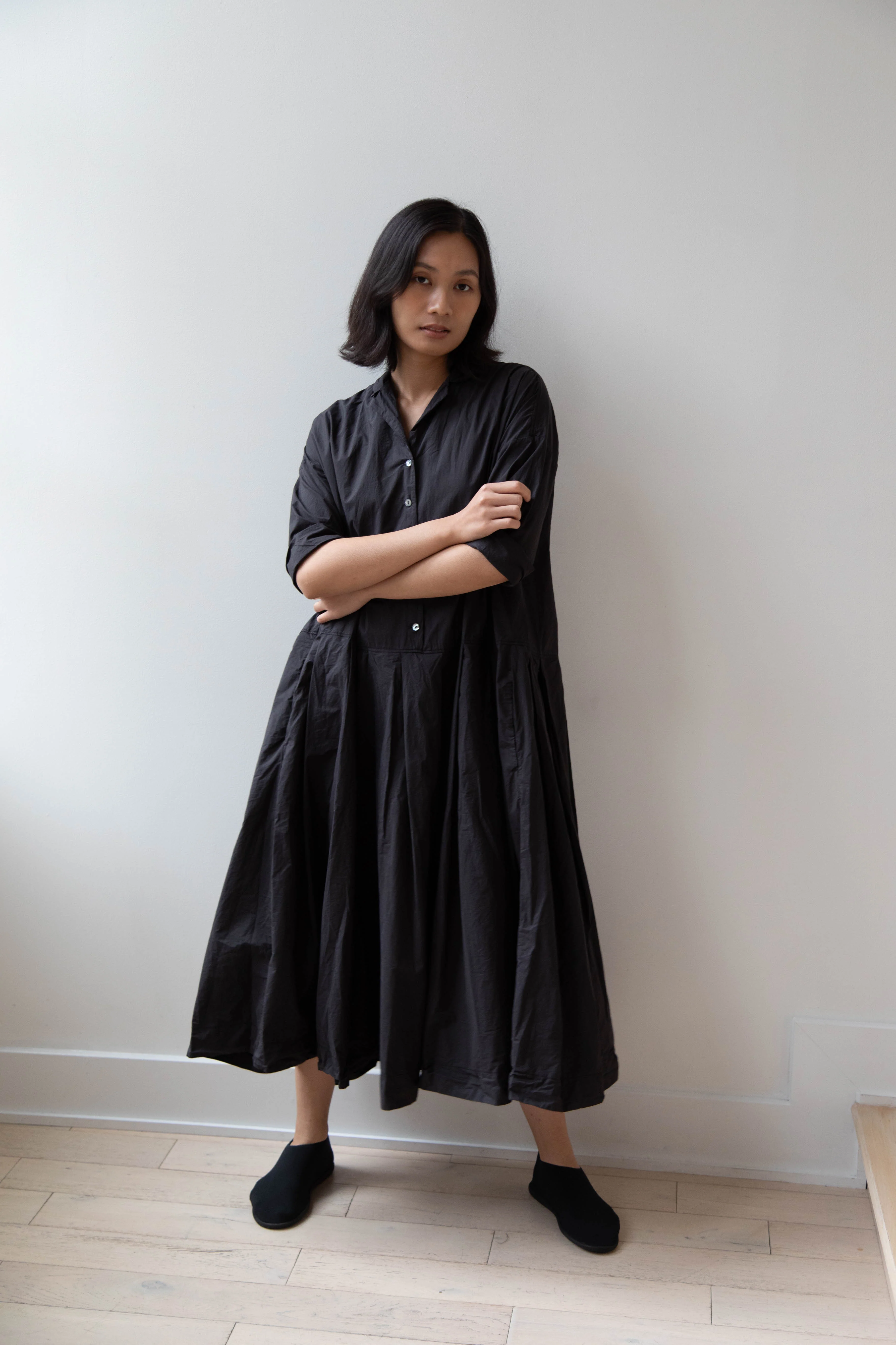 Album di Famiglia | Pleated Collar Dress TC in Black - Image 26