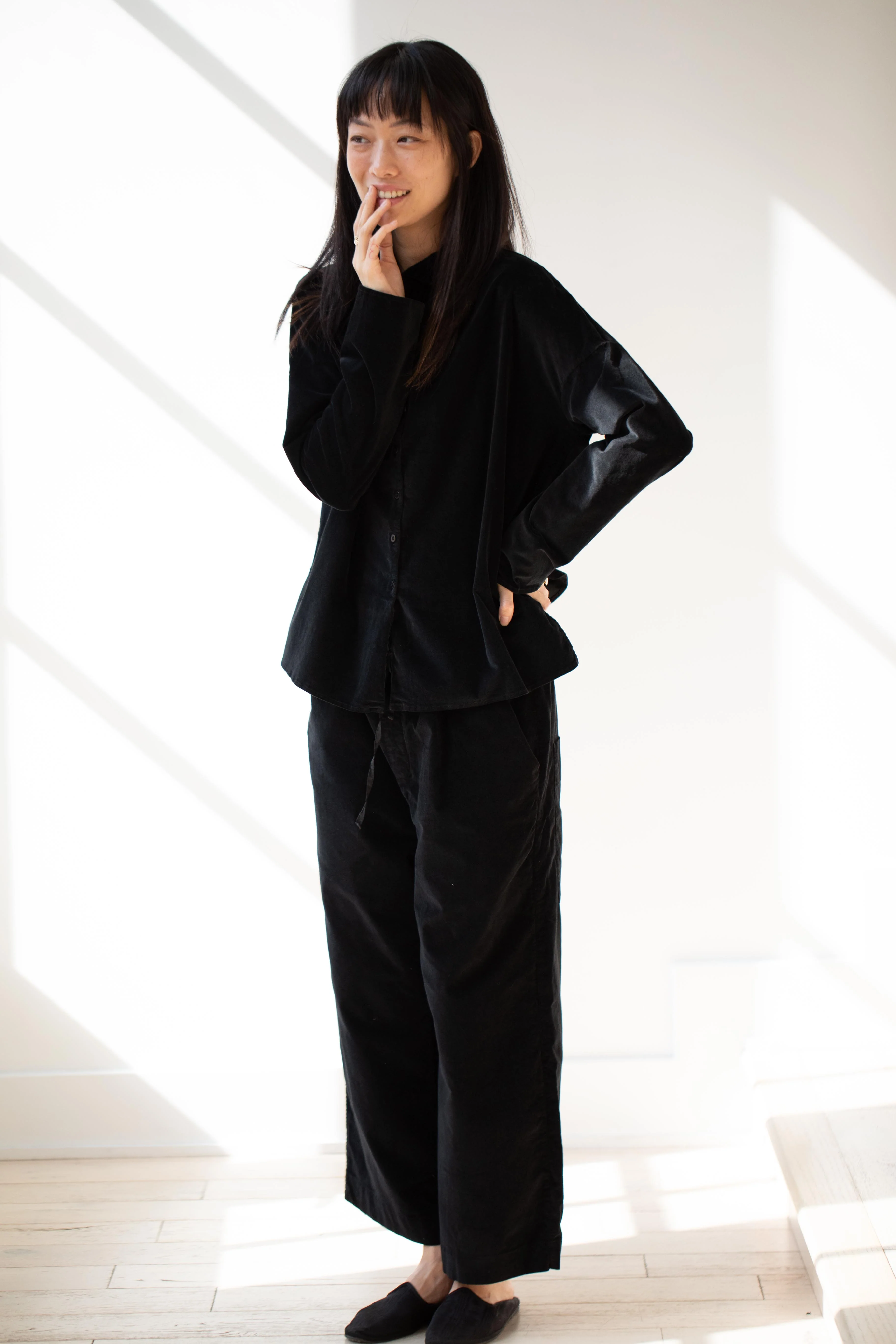 Album di Famiglia | Short Collar Shirt in Black Velvet - Image 8