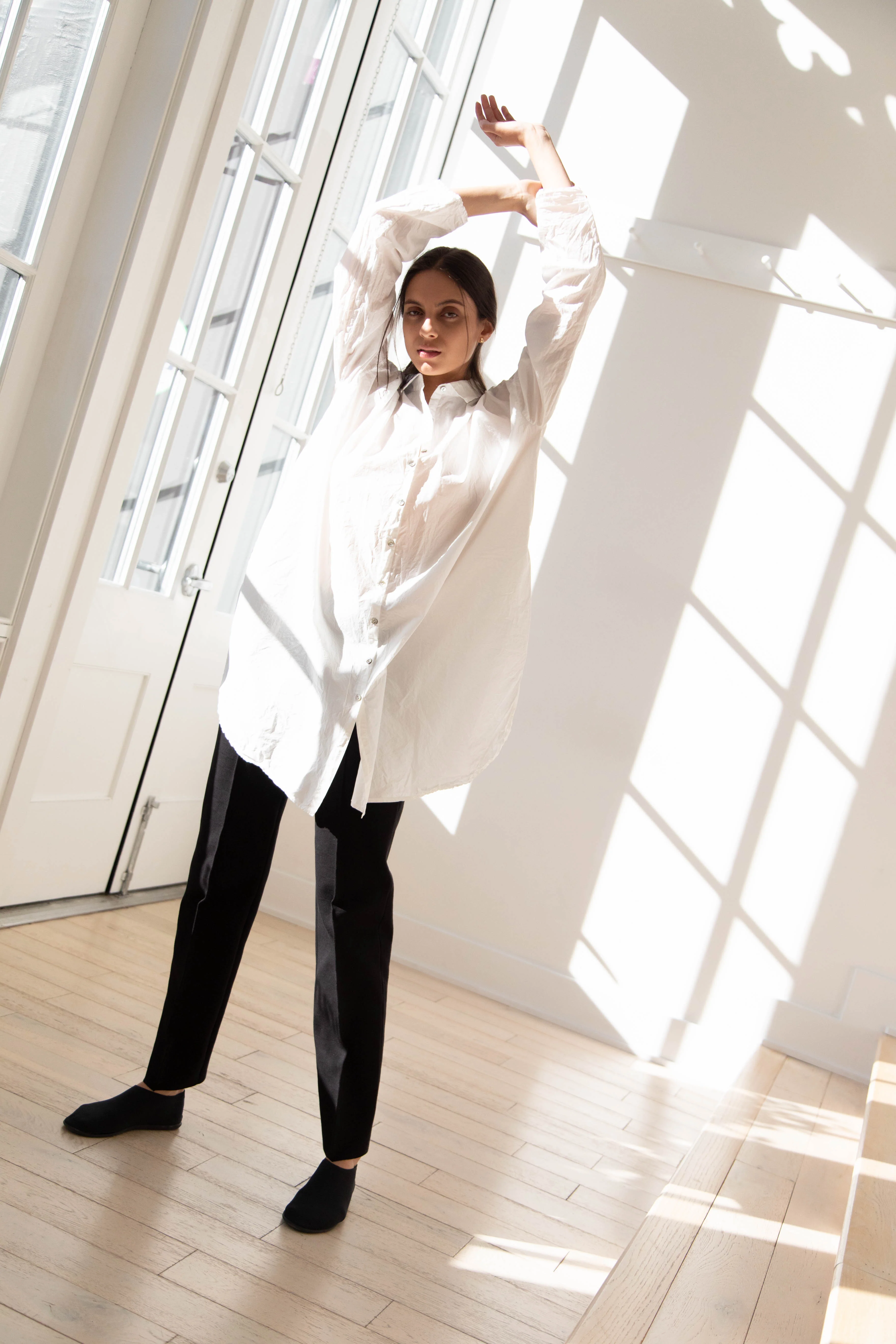 Album di Famiglia | TC Cotton Long Collar Shirt in Milk - Image 19