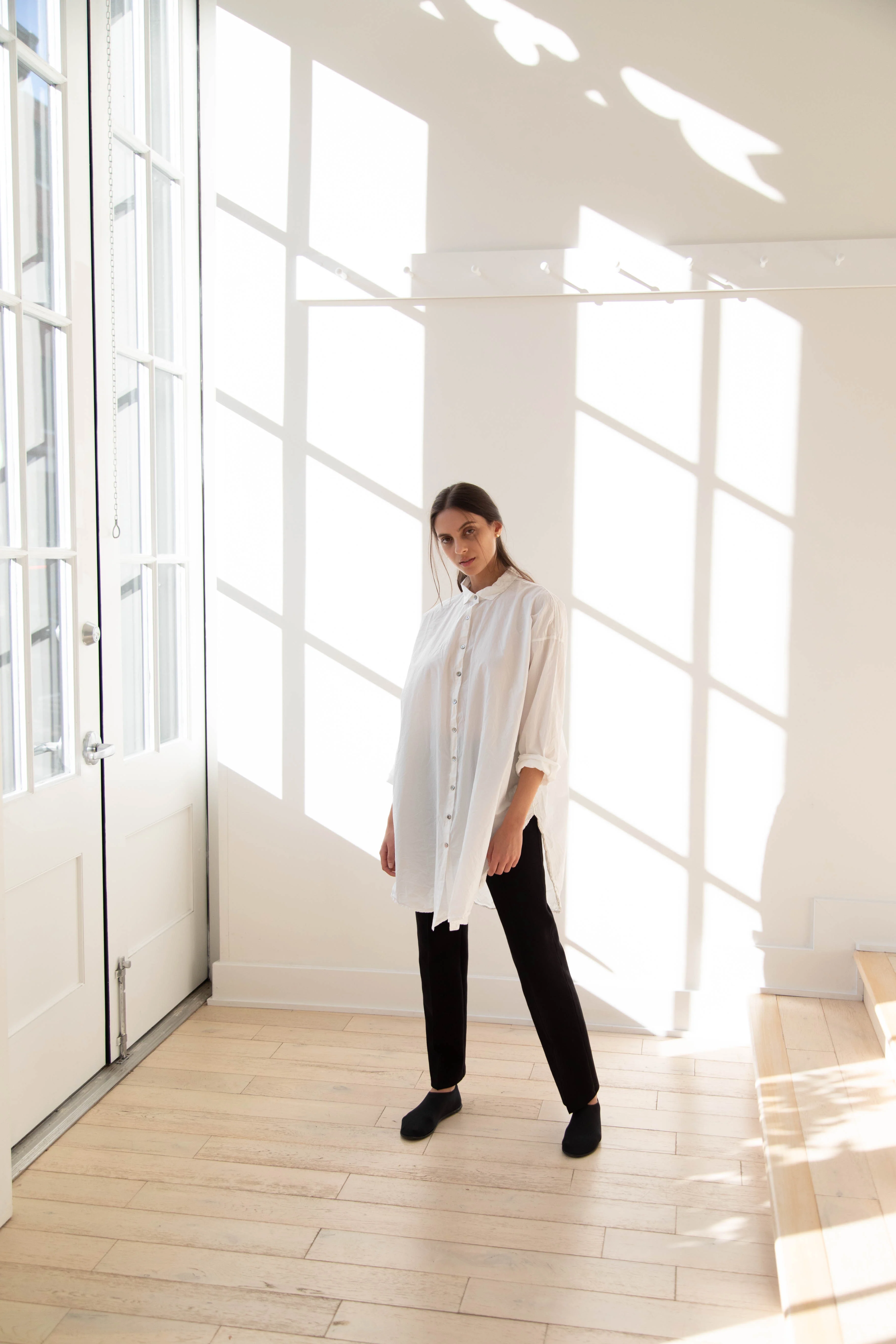 Album di Famiglia | TC Cotton Long Collar Shirt in Milk - Image 6