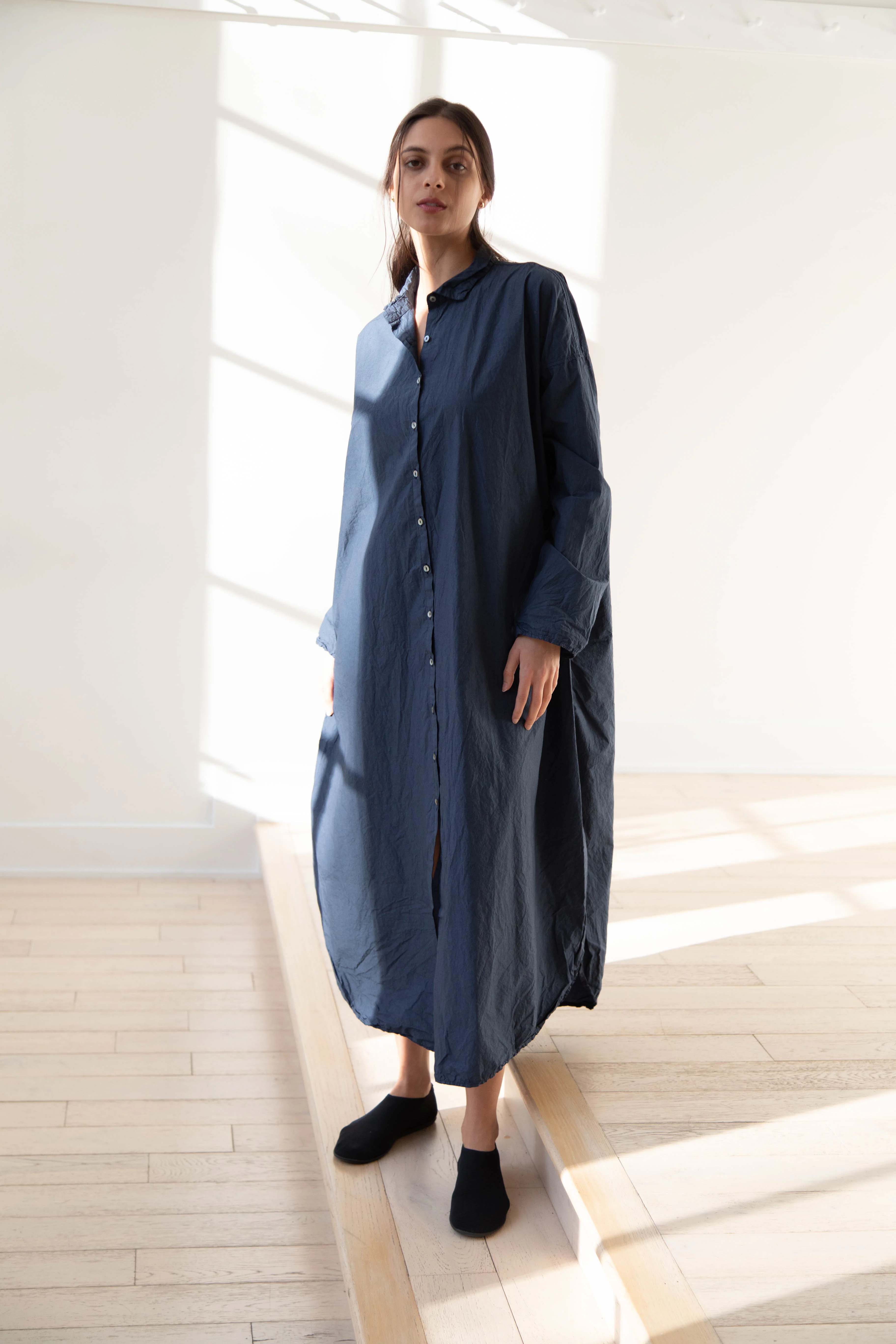 Album di Famiglia | TC Cotton Long Shirt Dress in Navy - Image 12