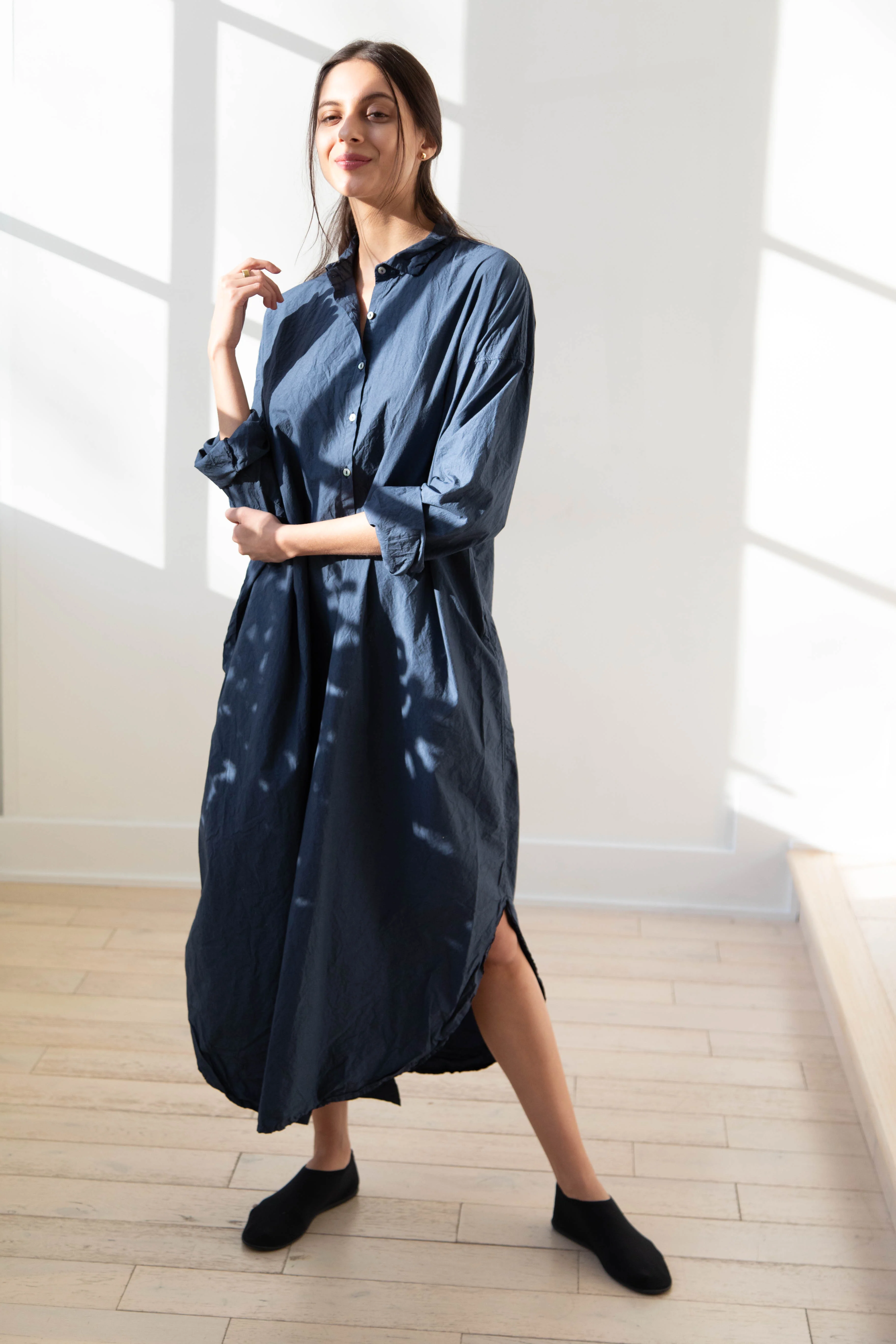 Album di Famiglia | TC Cotton Long Shirt Dress in Navy - Image 18
