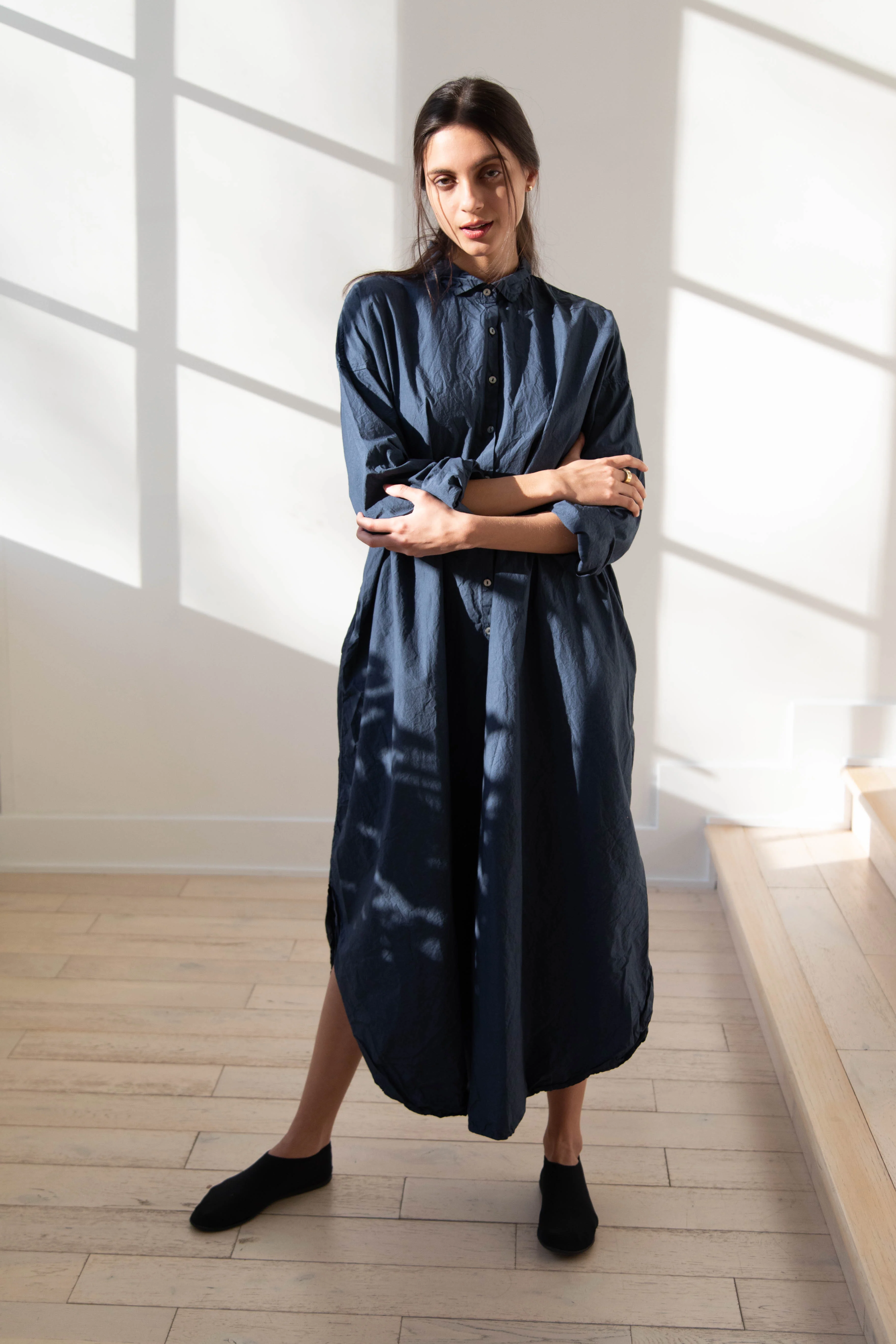 Album di Famiglia | TC Cotton Long Shirt Dress in Navy - Image 25