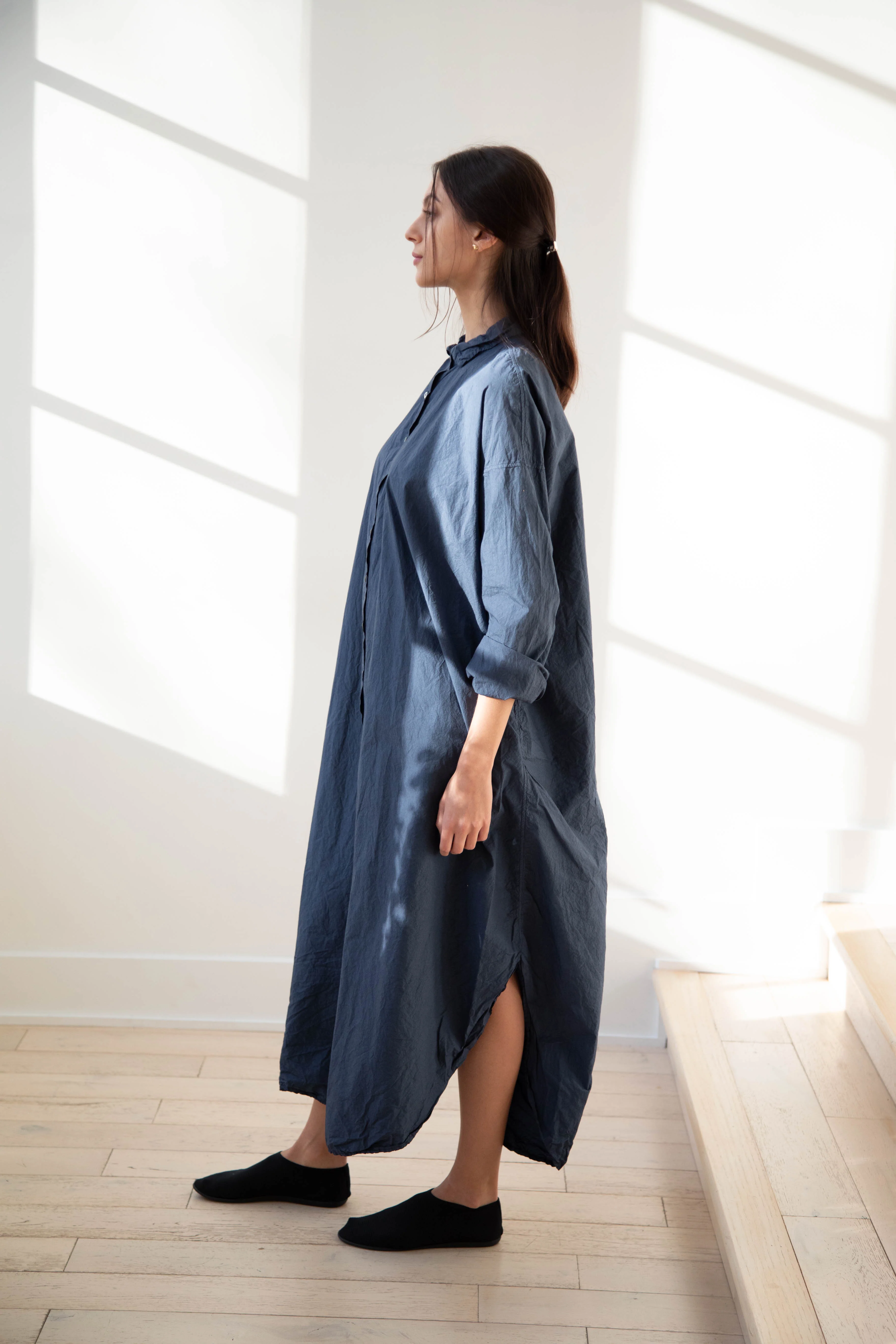 Album di Famiglia | TC Cotton Long Shirt Dress in Navy - Image 28