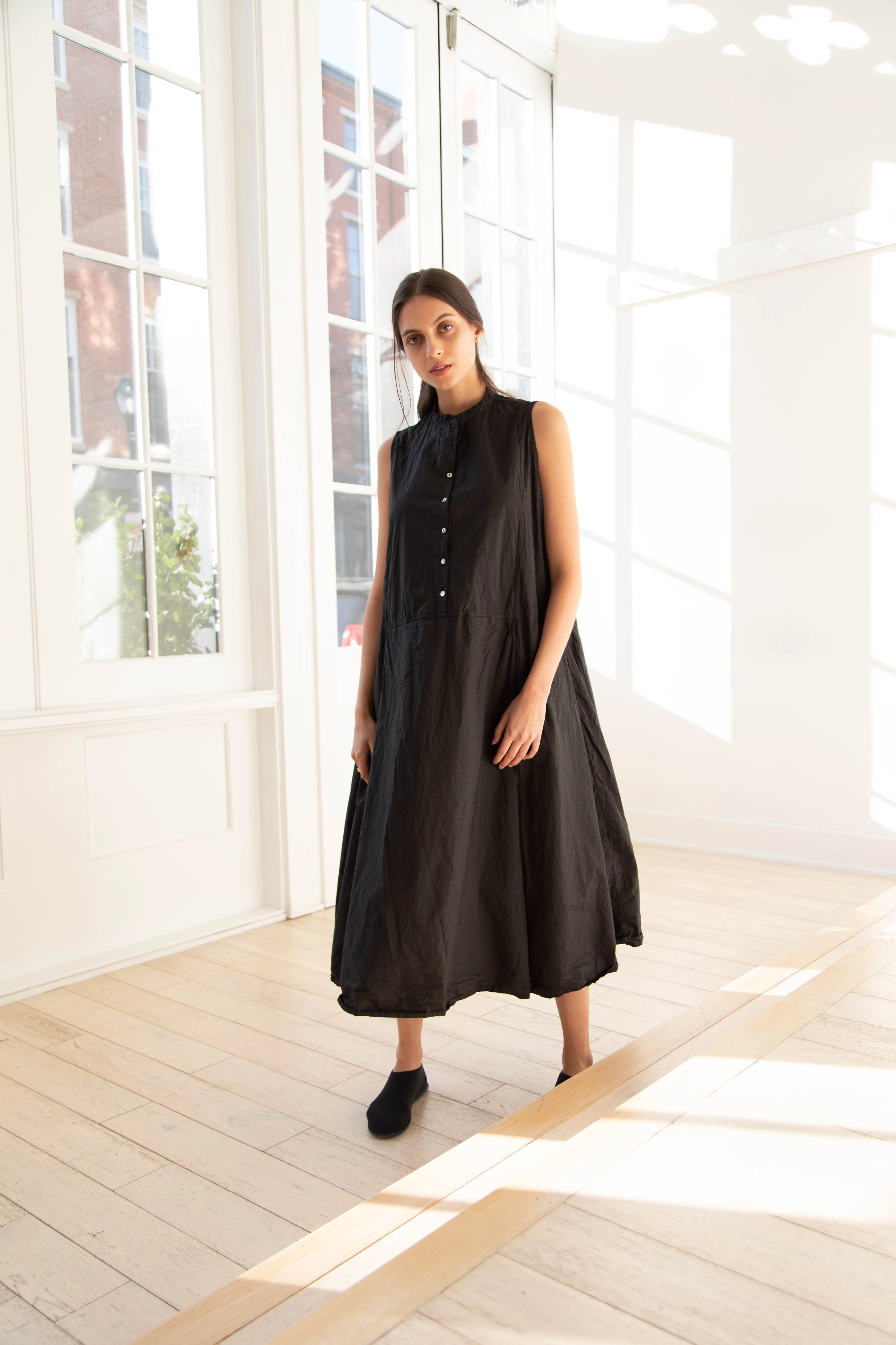 Album di Famiglia | TC Cotton Sleeveless Dress in Black - Image 15