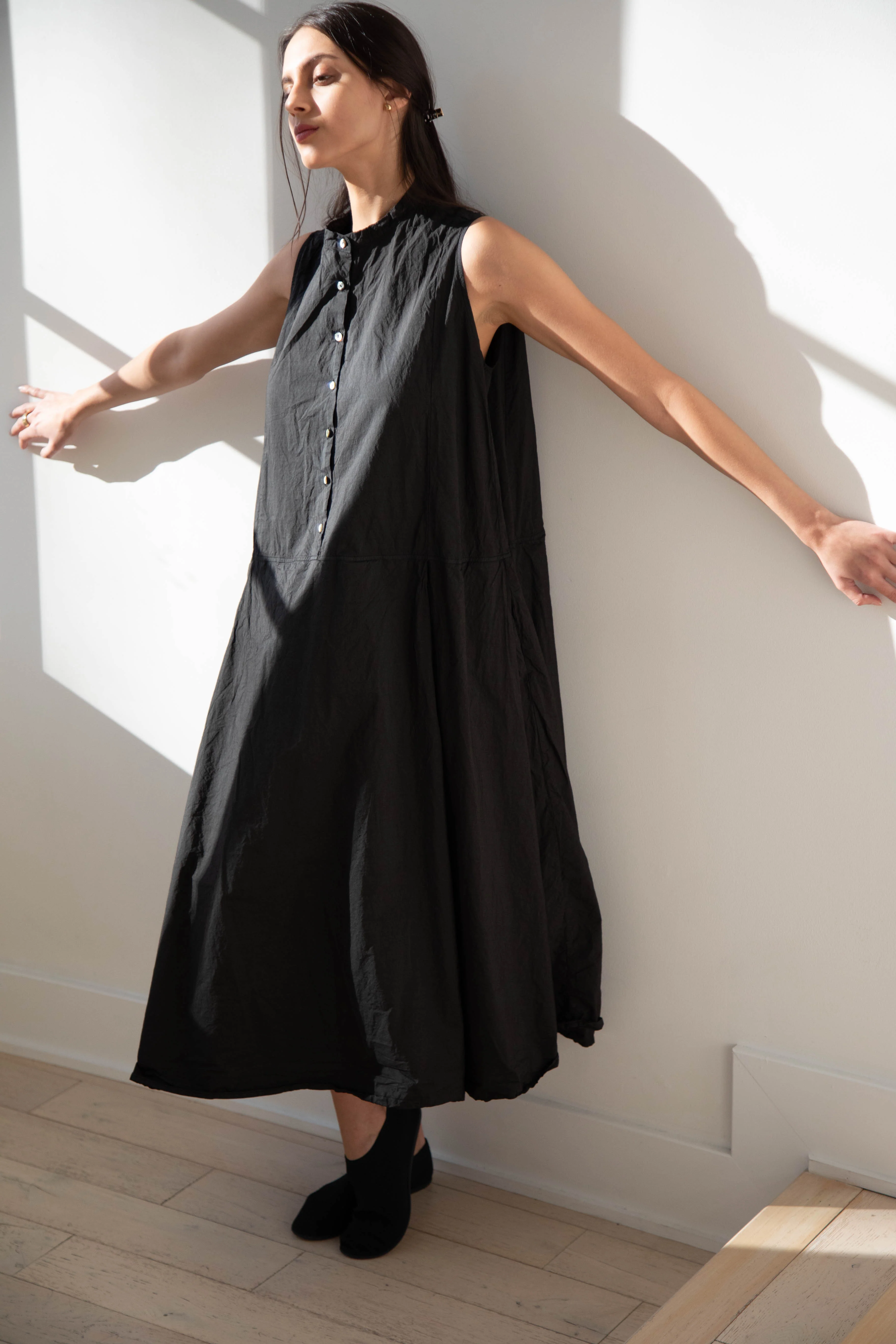 Album di Famiglia | TC Cotton Sleeveless Dress in Black - Image 23