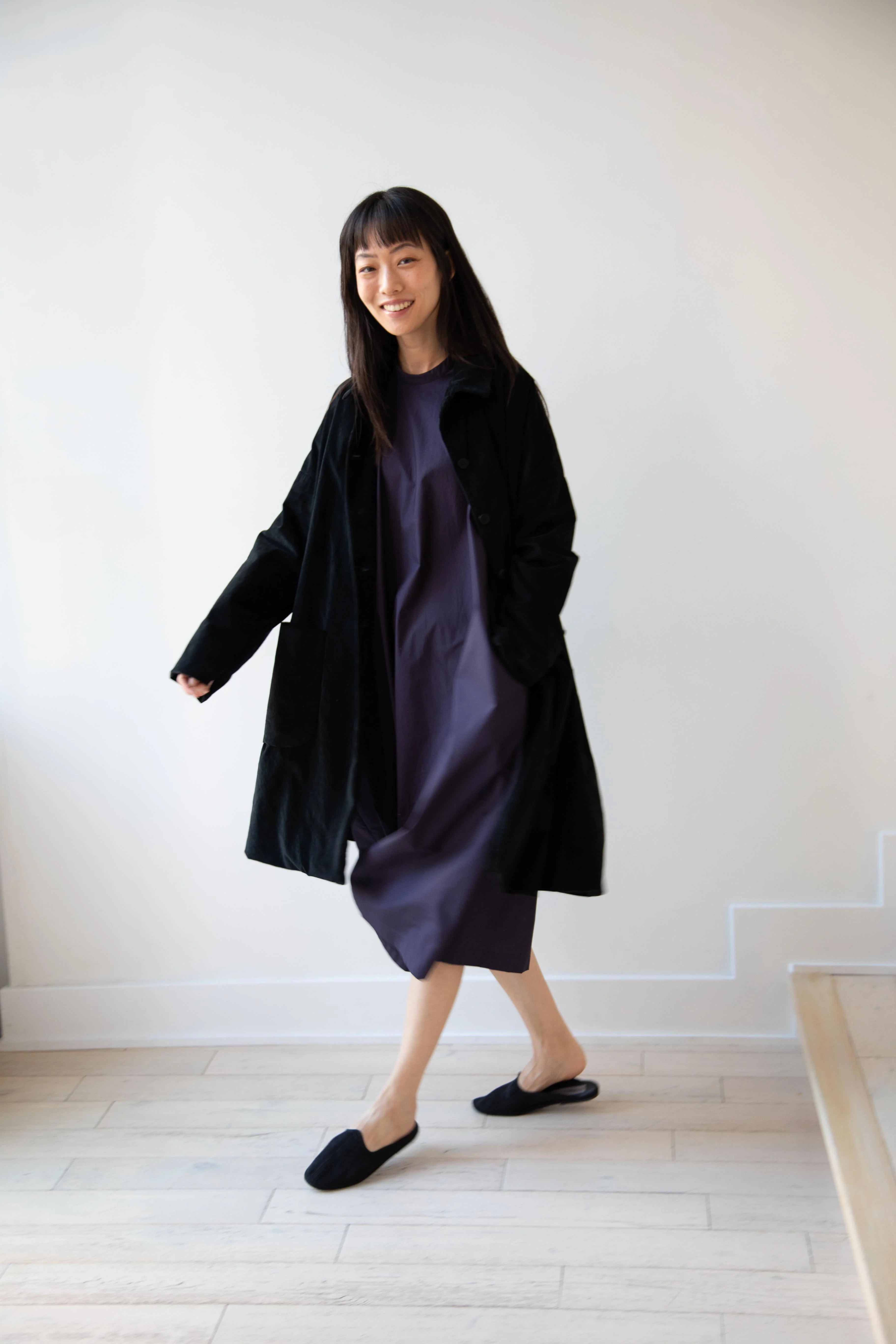 Album di Famiglia | Velvet Collar Coat in Black - Image 37