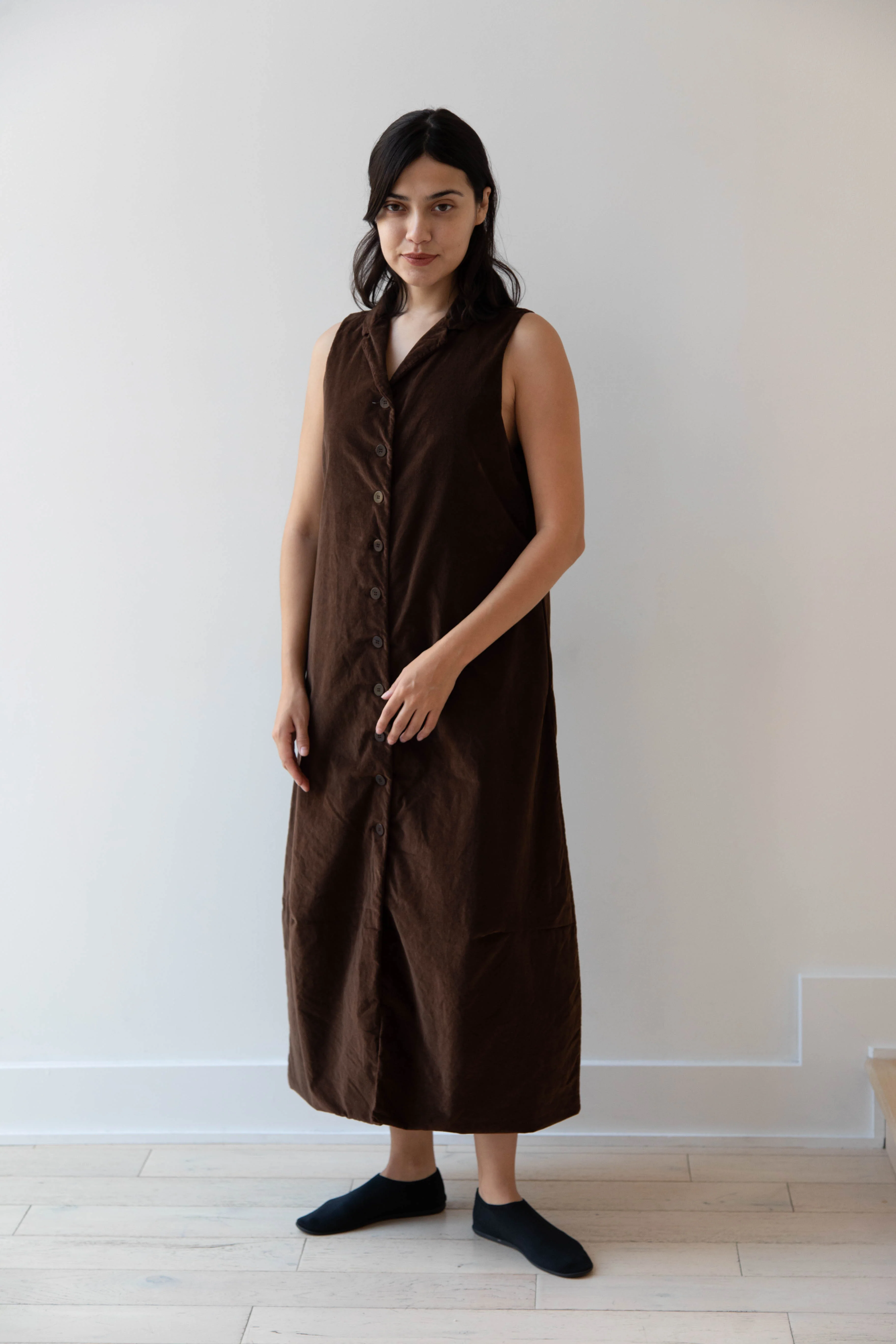 Album di Famiglia | Velvet Long Sleeveless Dress in Coffee - Image 13