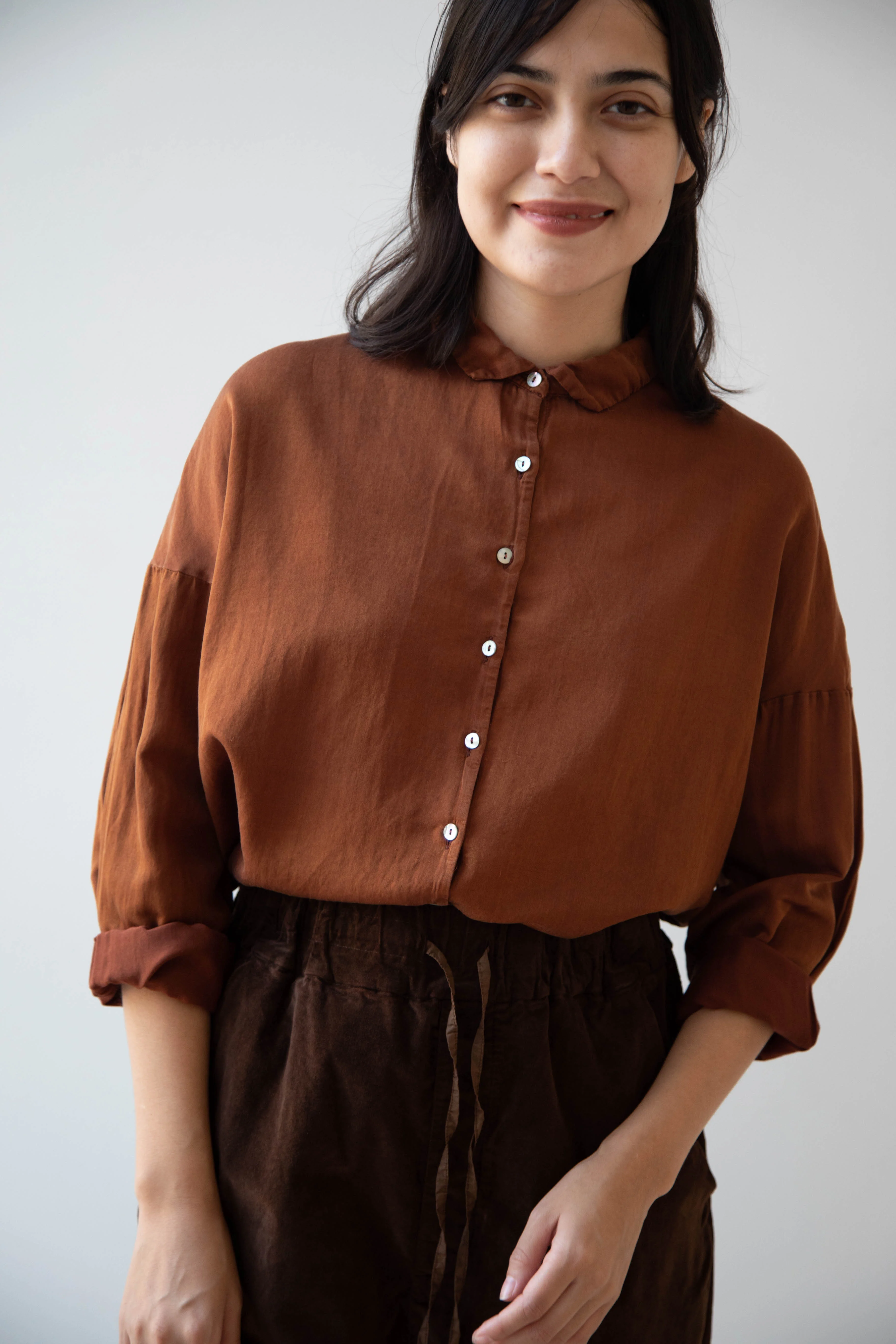 Album di Famiglia | Velvet Wide & Short Trousers in Coffee - Image 16