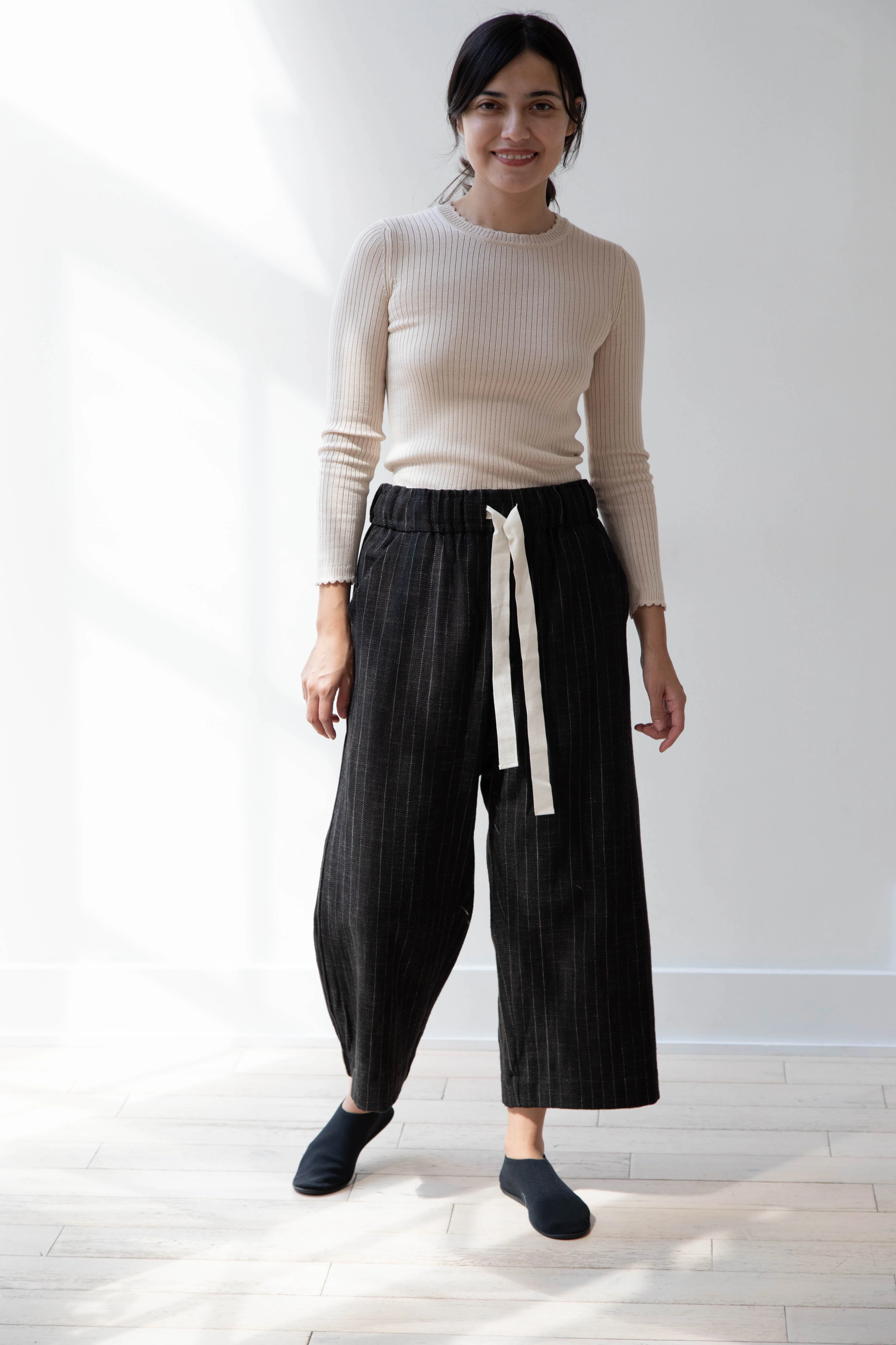 Album di Famiglia | Wide & Short Trousers in Pinstripe - Image 3