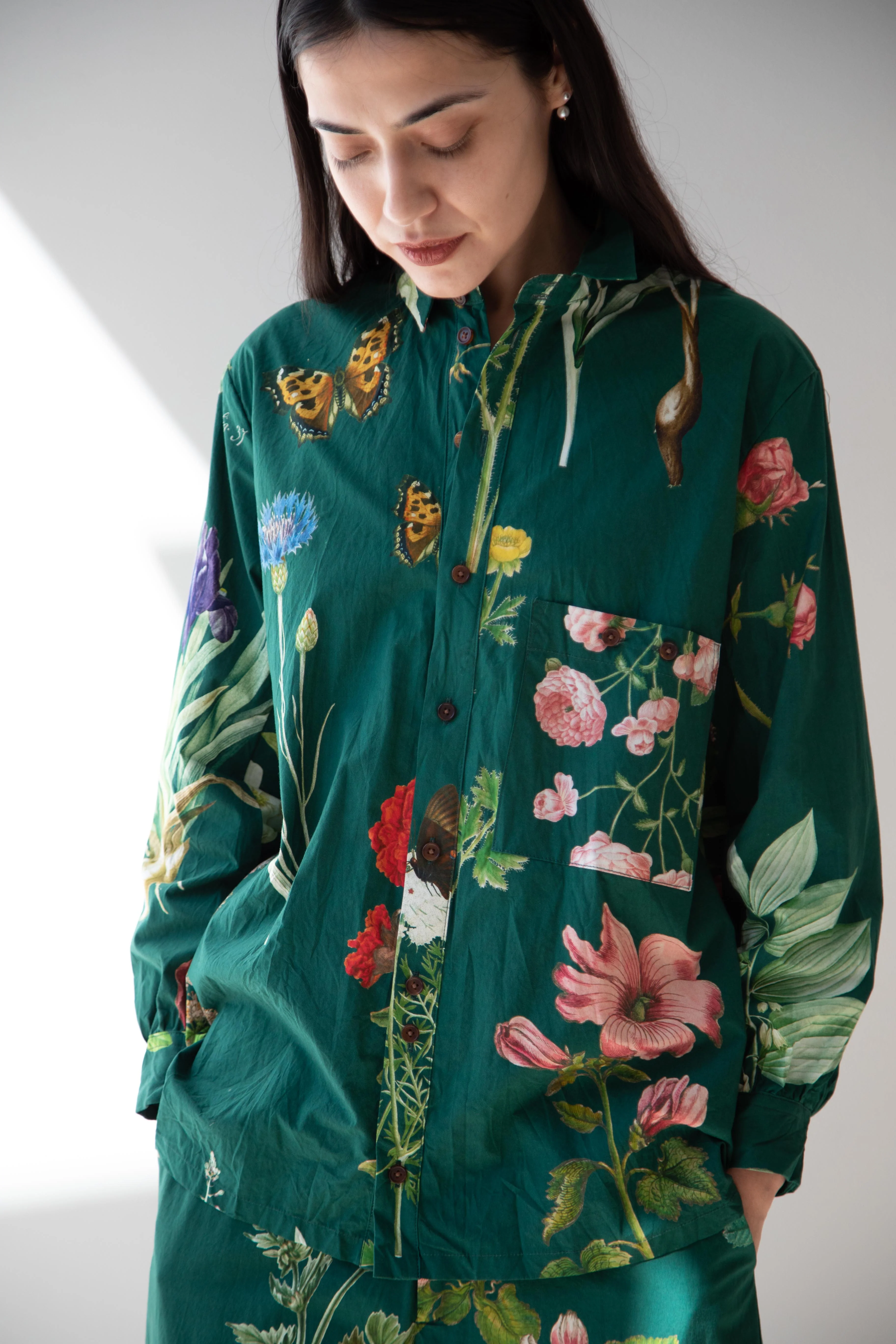 Aleksandr Manamïs | Button Up in Jardin Vert - Image 4