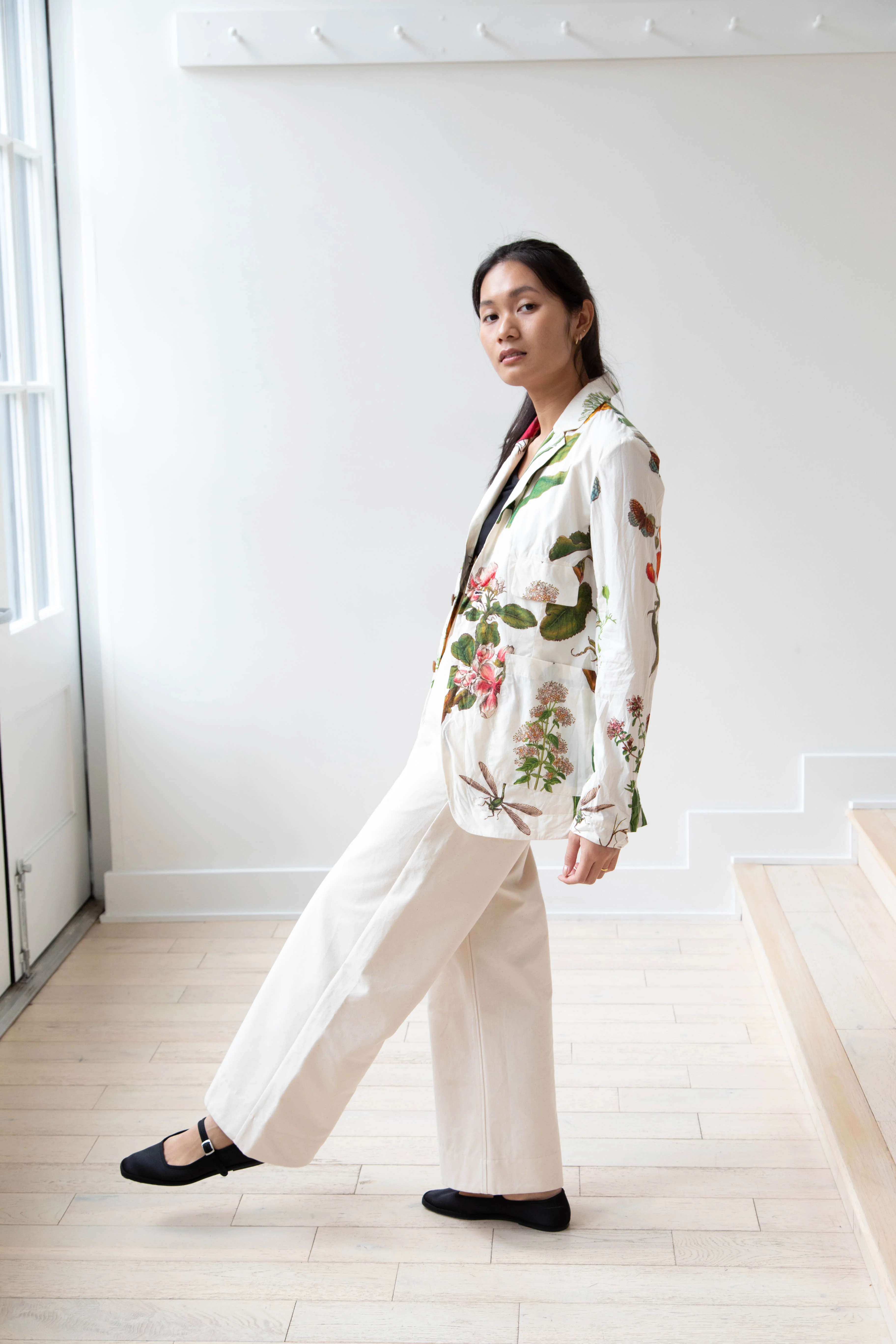 Aleksandr Manamïs | Grand Fleur Summer Blazer - Image 3