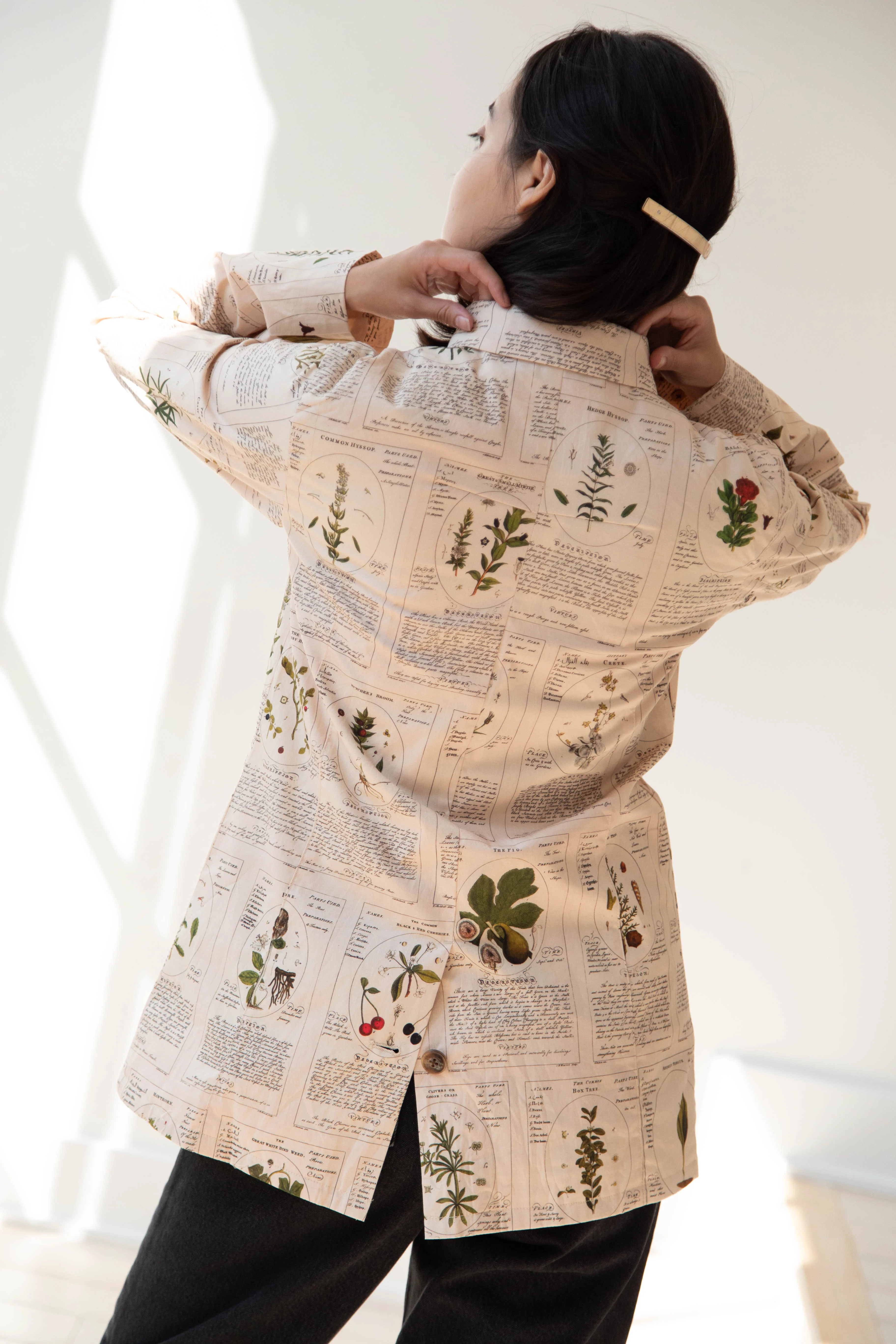 Aleksandr Manamïs | Jacket in Herbarium - Image 28