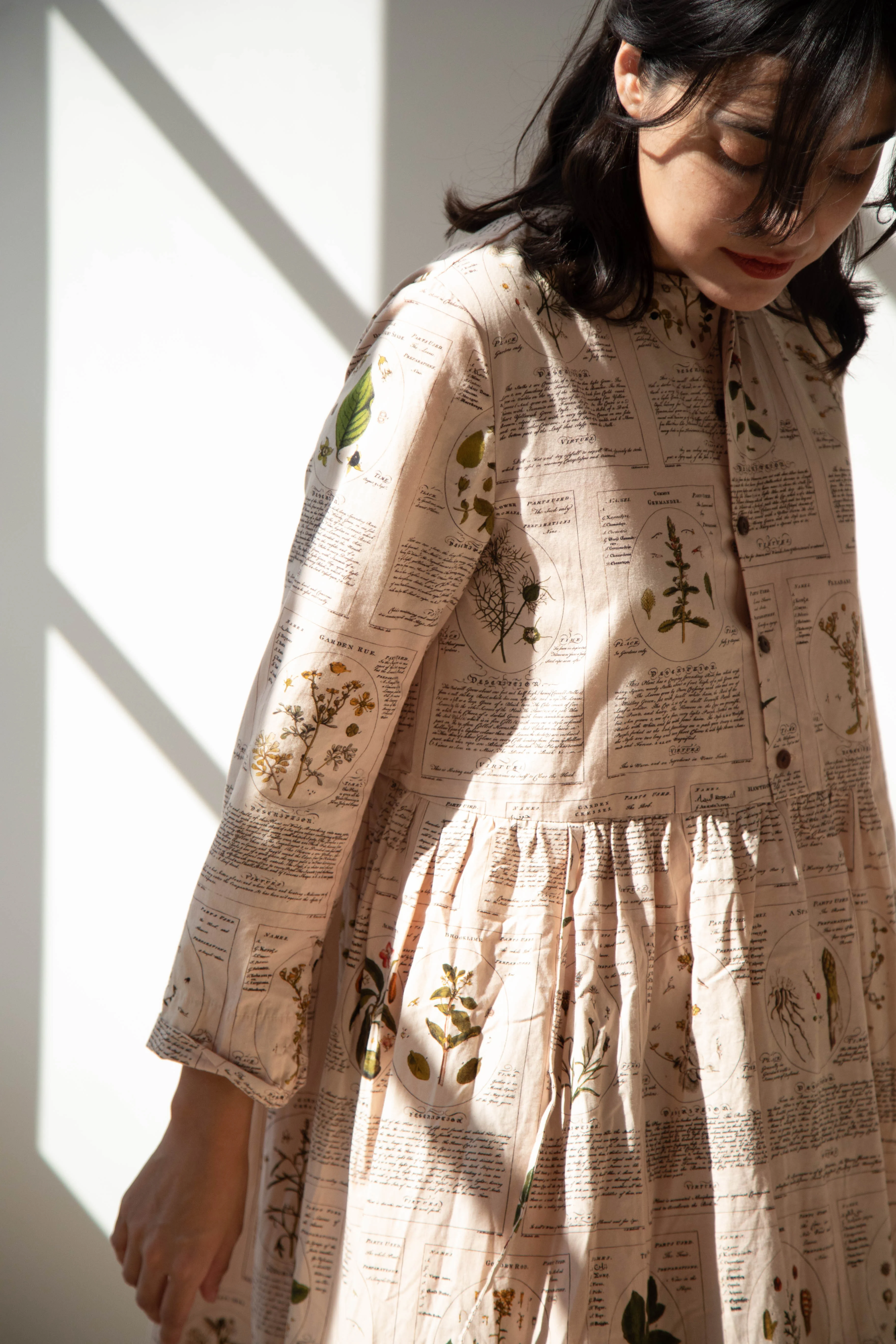 Aleksandr Manamïs | Loose Front Dress in Herbarium - Image 21