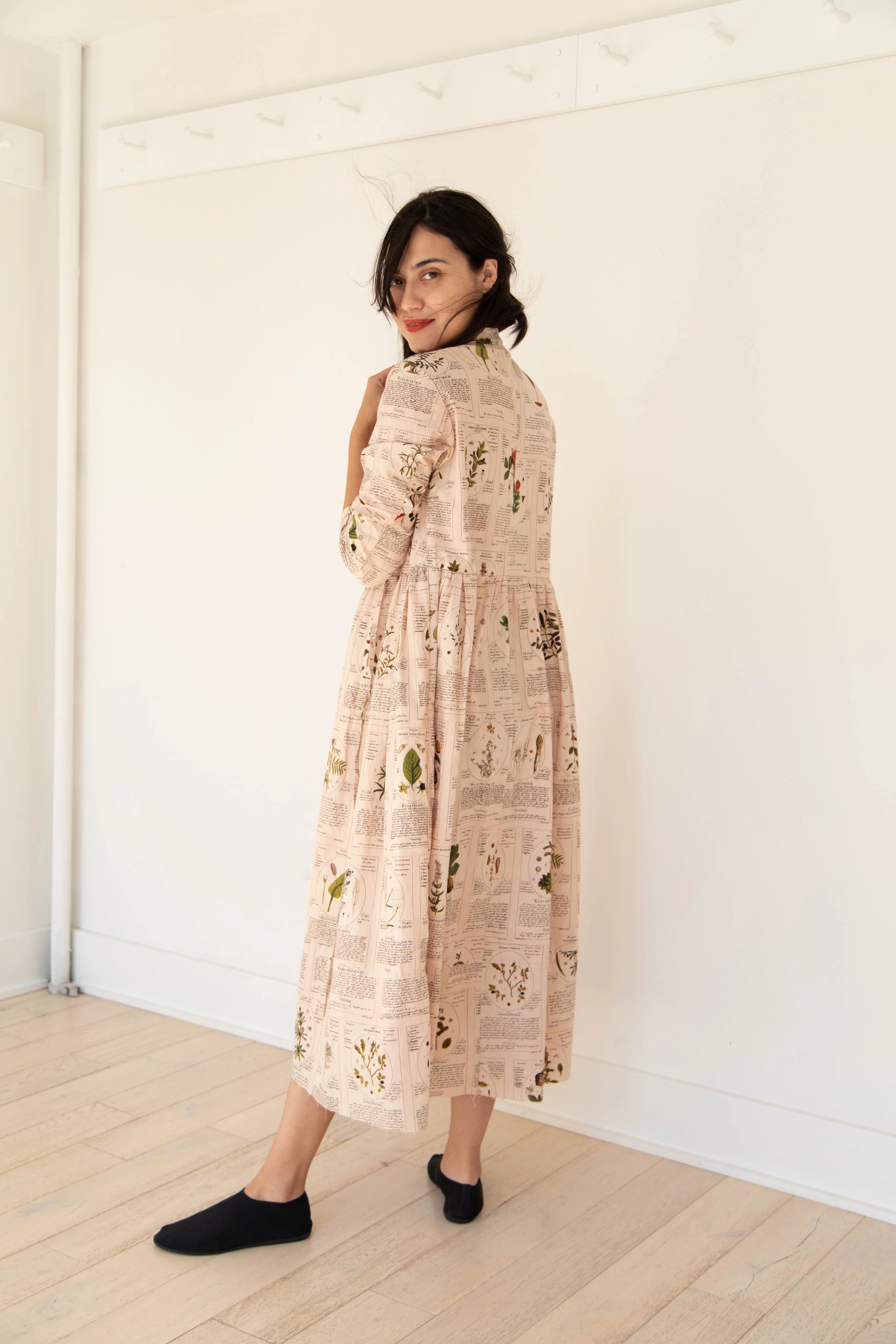 Aleksandr Manamïs | Loose Front Dress in Herbarium - Image 32