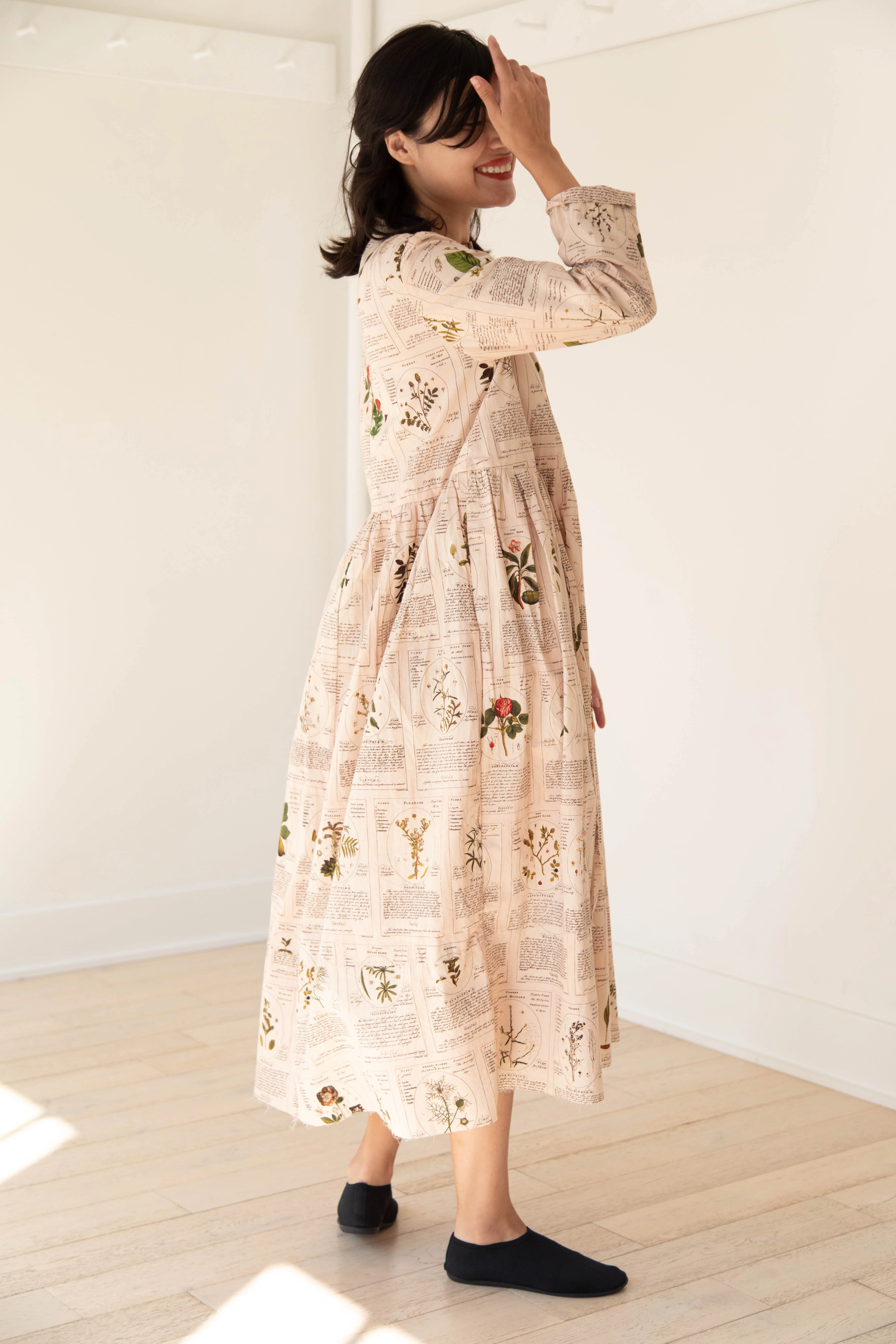 Aleksandr Manamïs | Loose Front Dress in Herbarium - Image 36