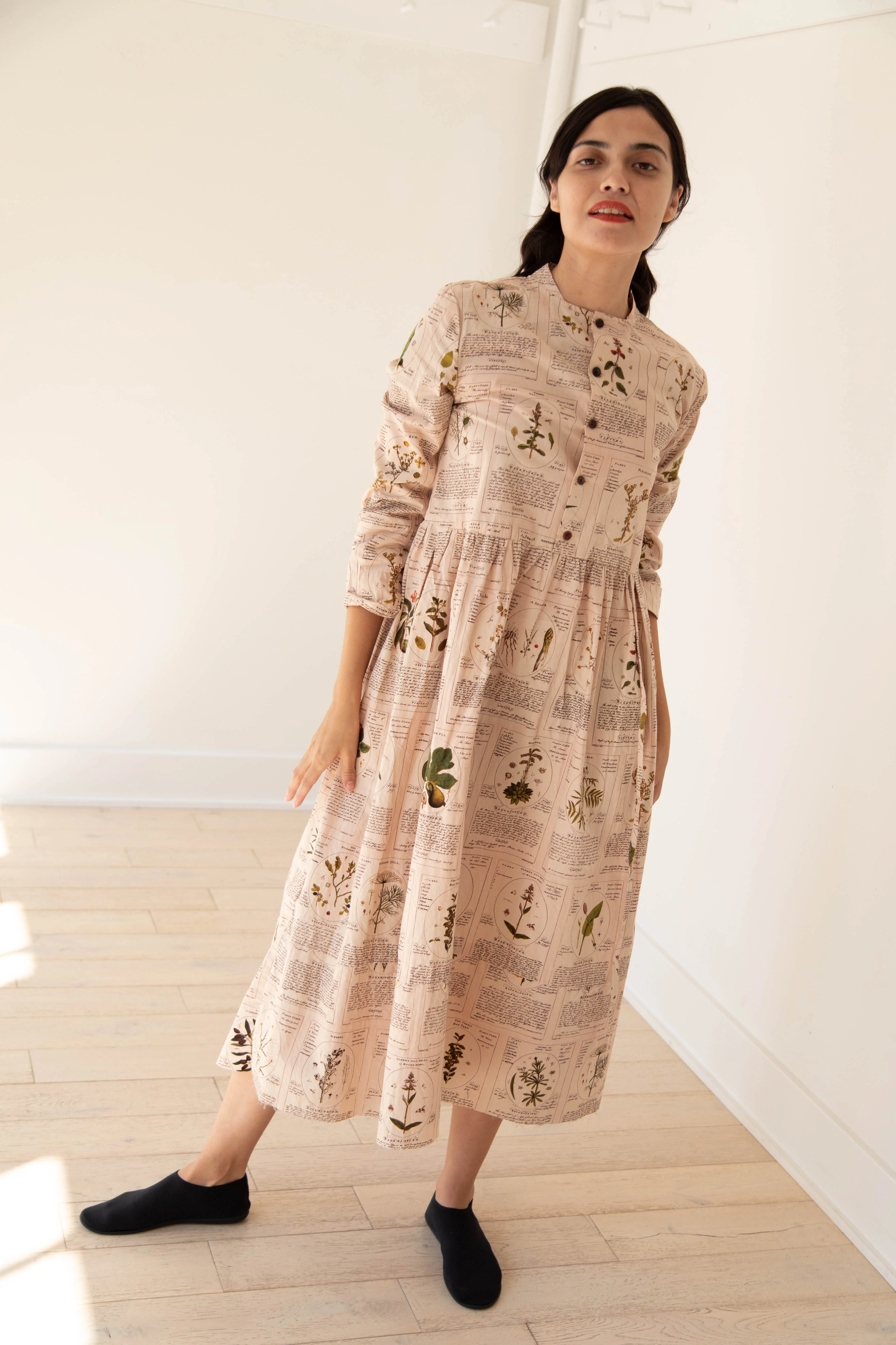 Aleksandr Manamïs | Loose Front Dress in Herbarium - Image 38