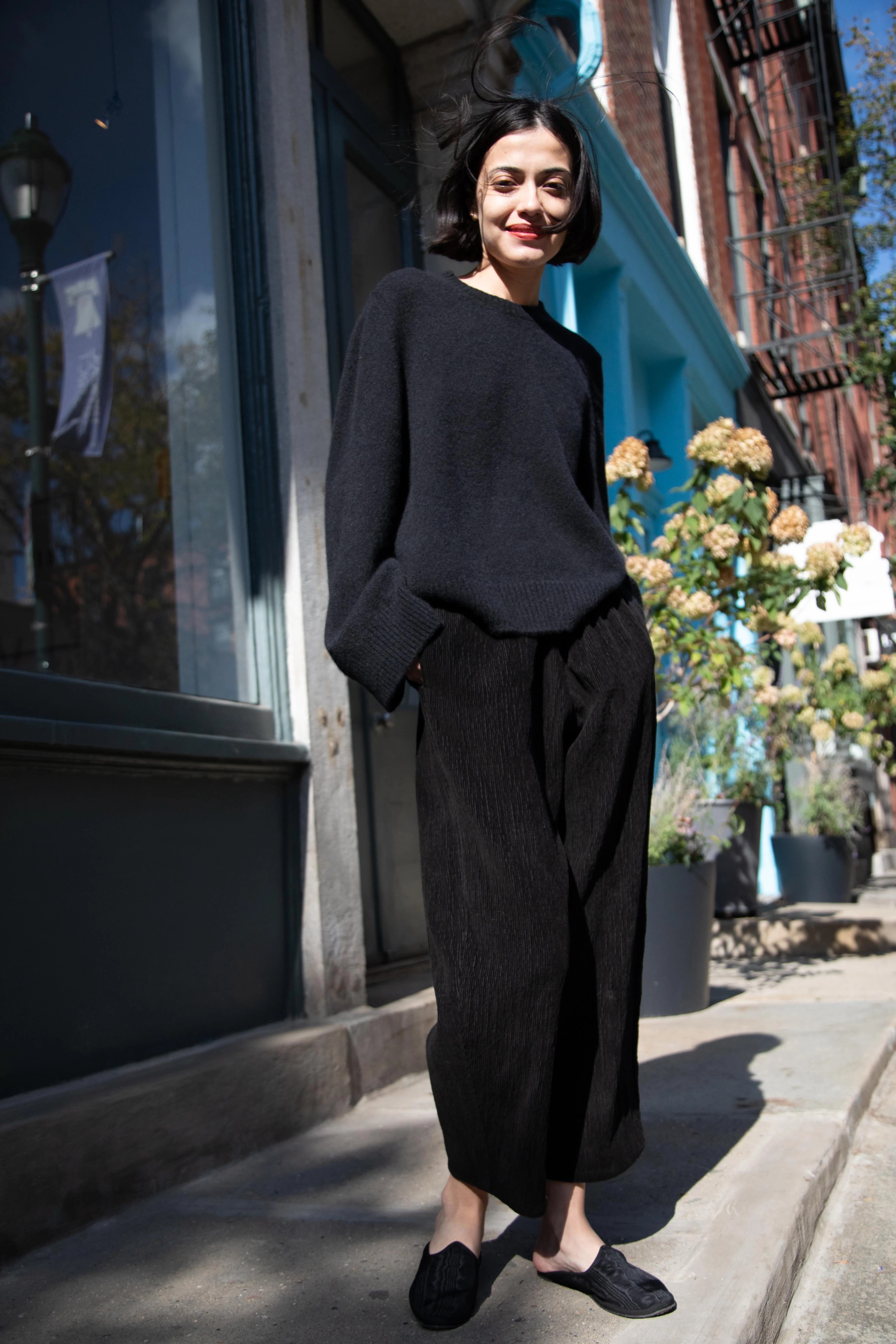 Apuntob | Corduroy Trouser in Cotton Black - Image 14