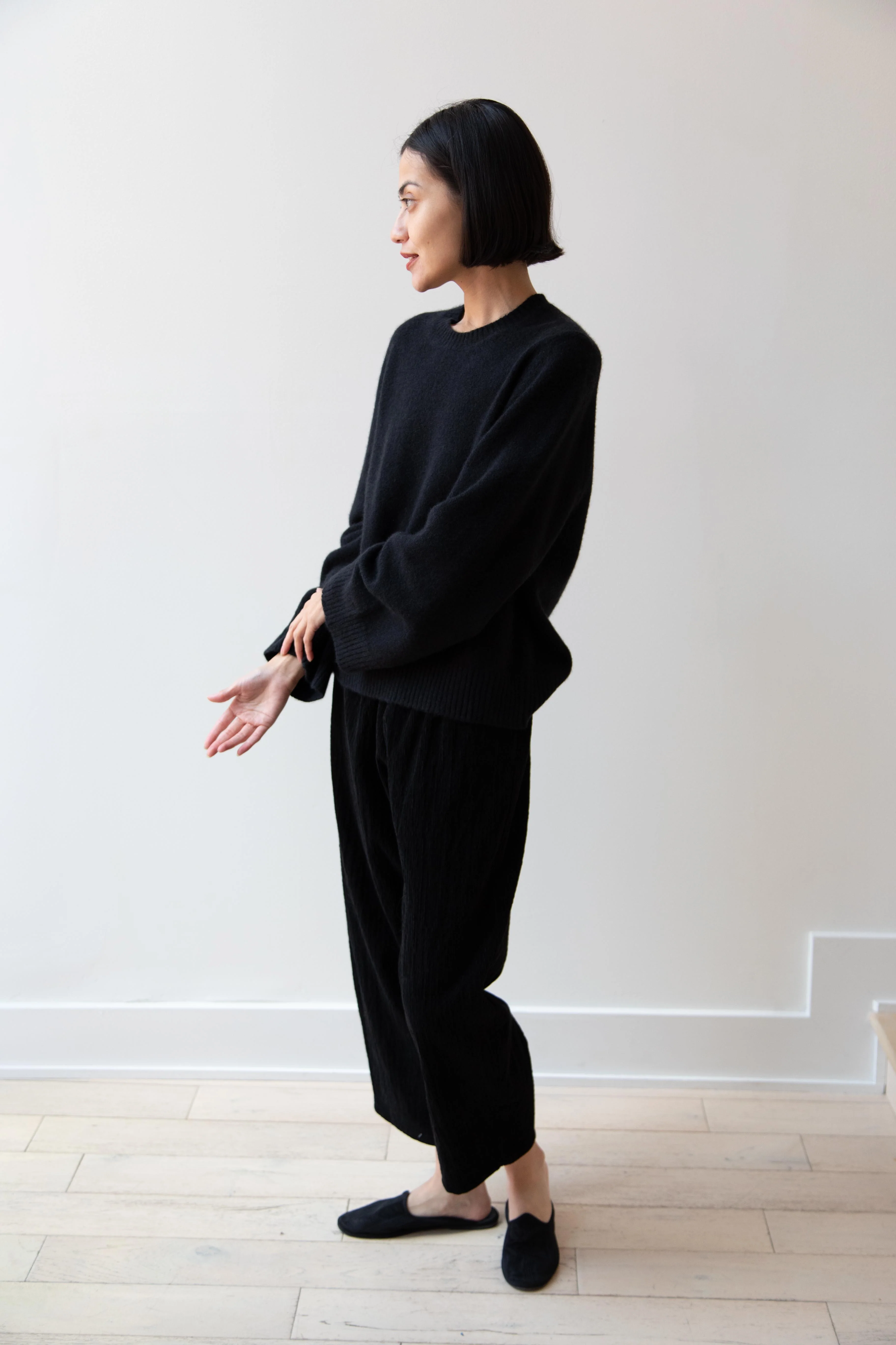Apuntob | Corduroy Trouser in Cotton Black - Image 23