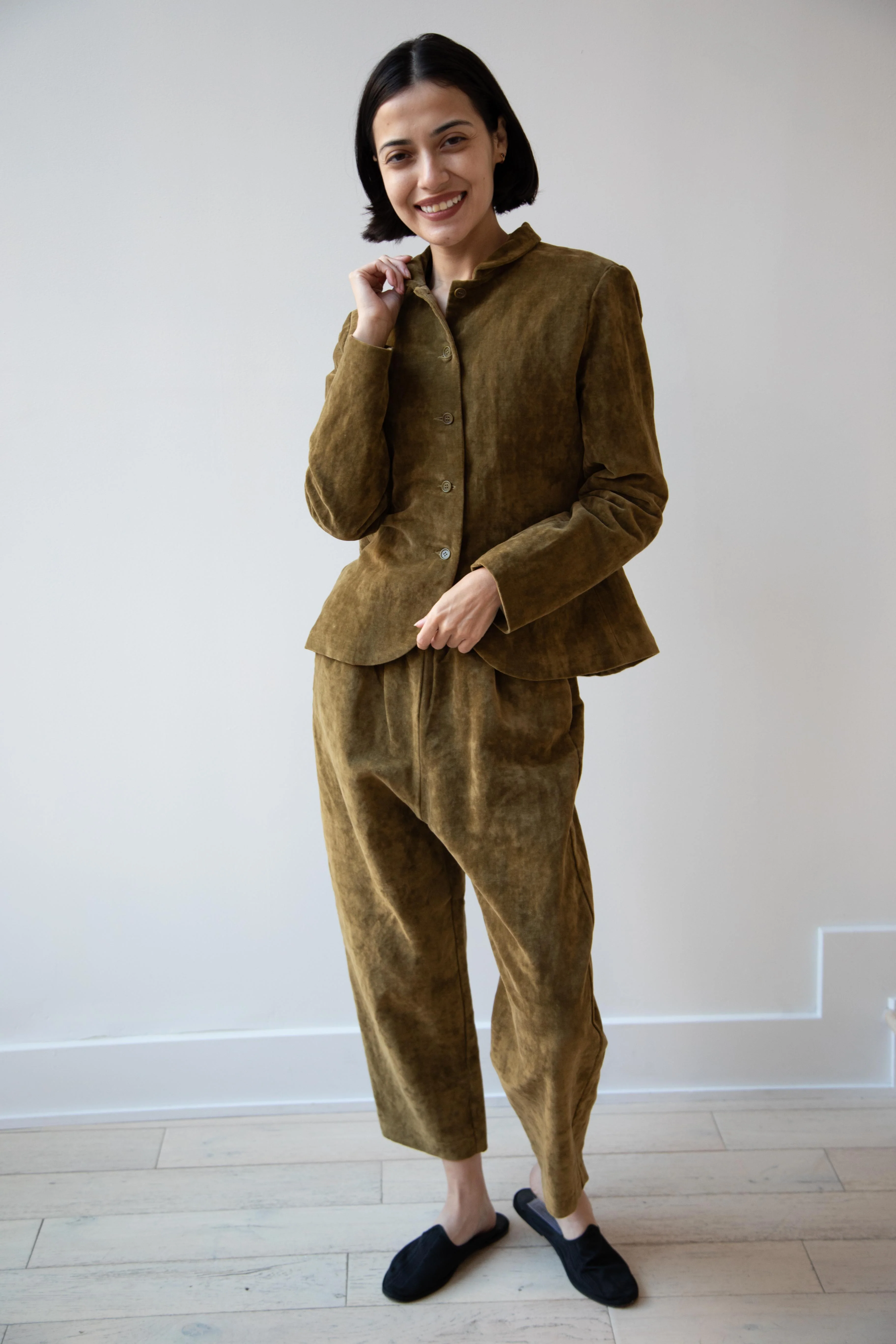 Apuntob | Velvet Trousers in Forest - Image 13