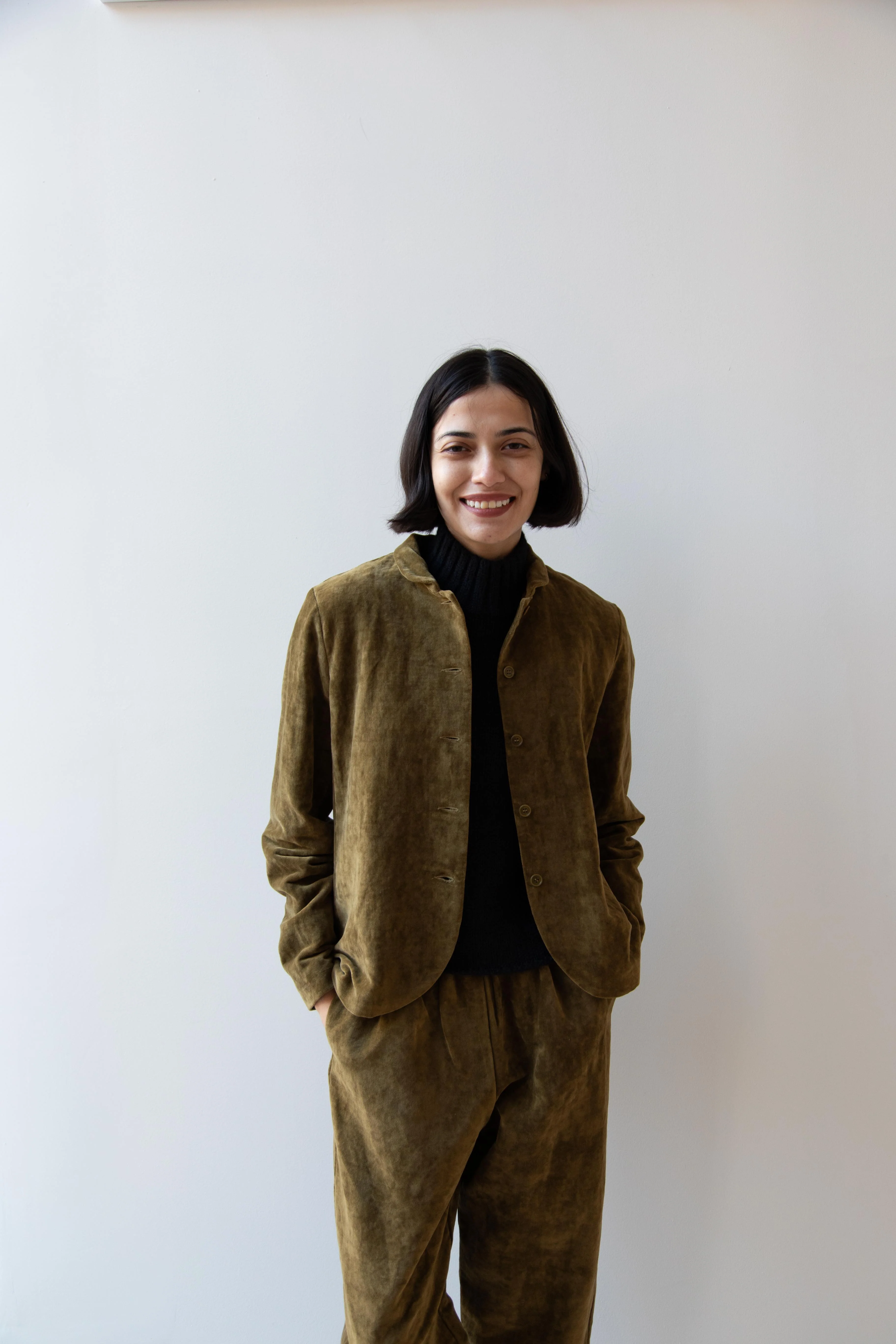 Apuntob | Velvet Trousers in Forest - Image 22