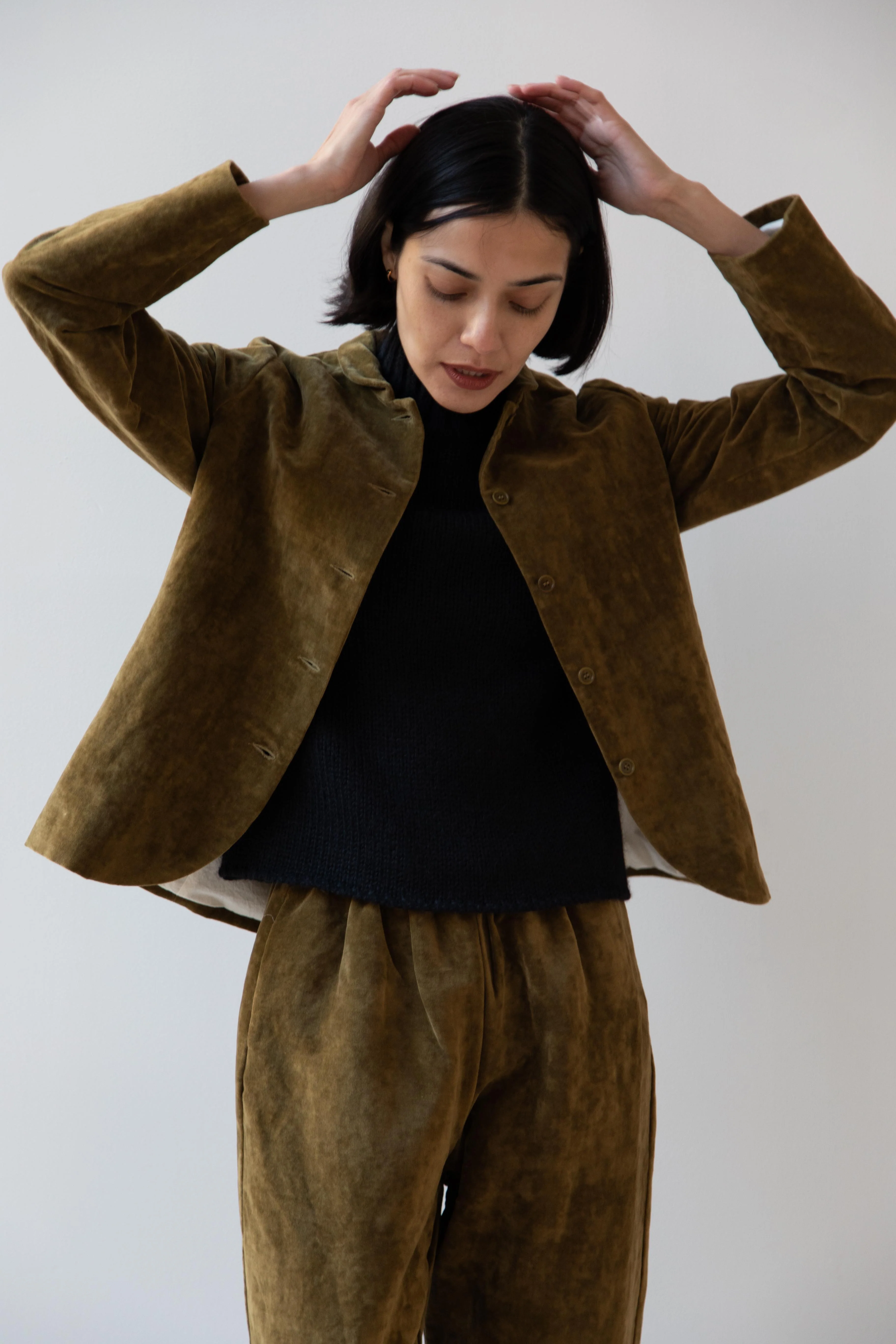 Apuntob | Velvet Trousers in Forest - Image 4