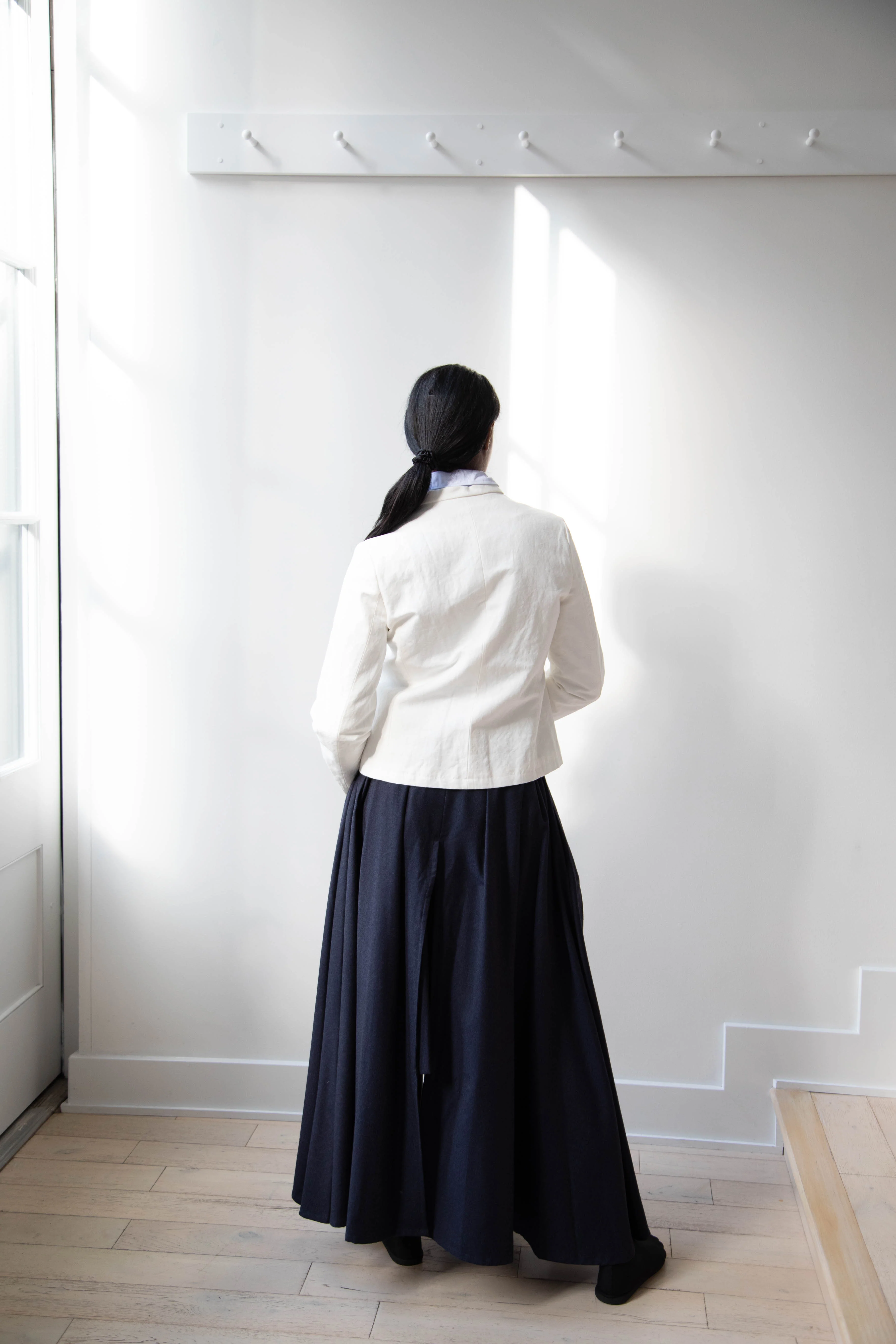 Apuntob | Heavy Cotton Linen Jacket in Milk - Image 22