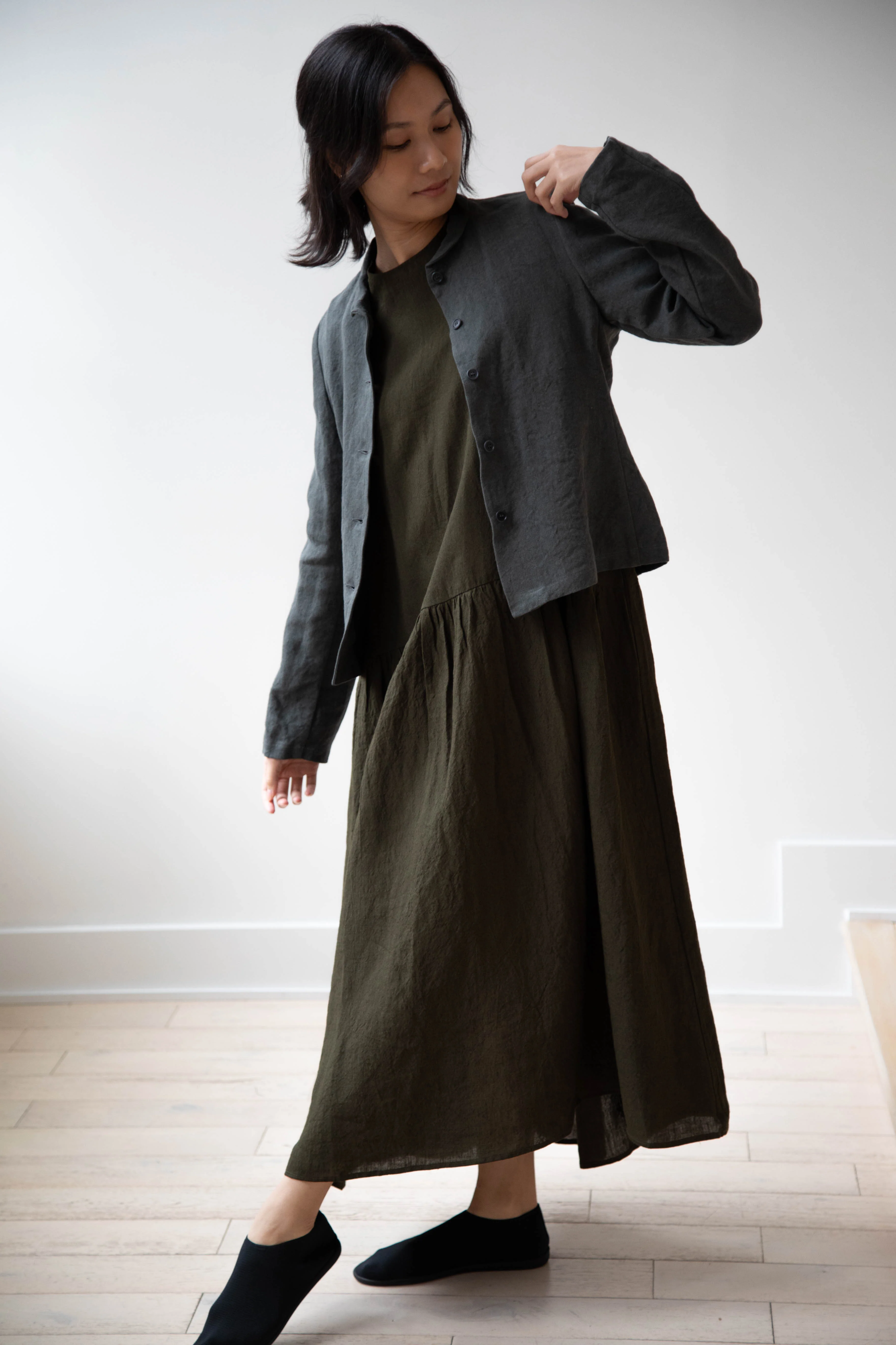 Apuntob | Heavy Linen Jacket in Cemento - Image 15