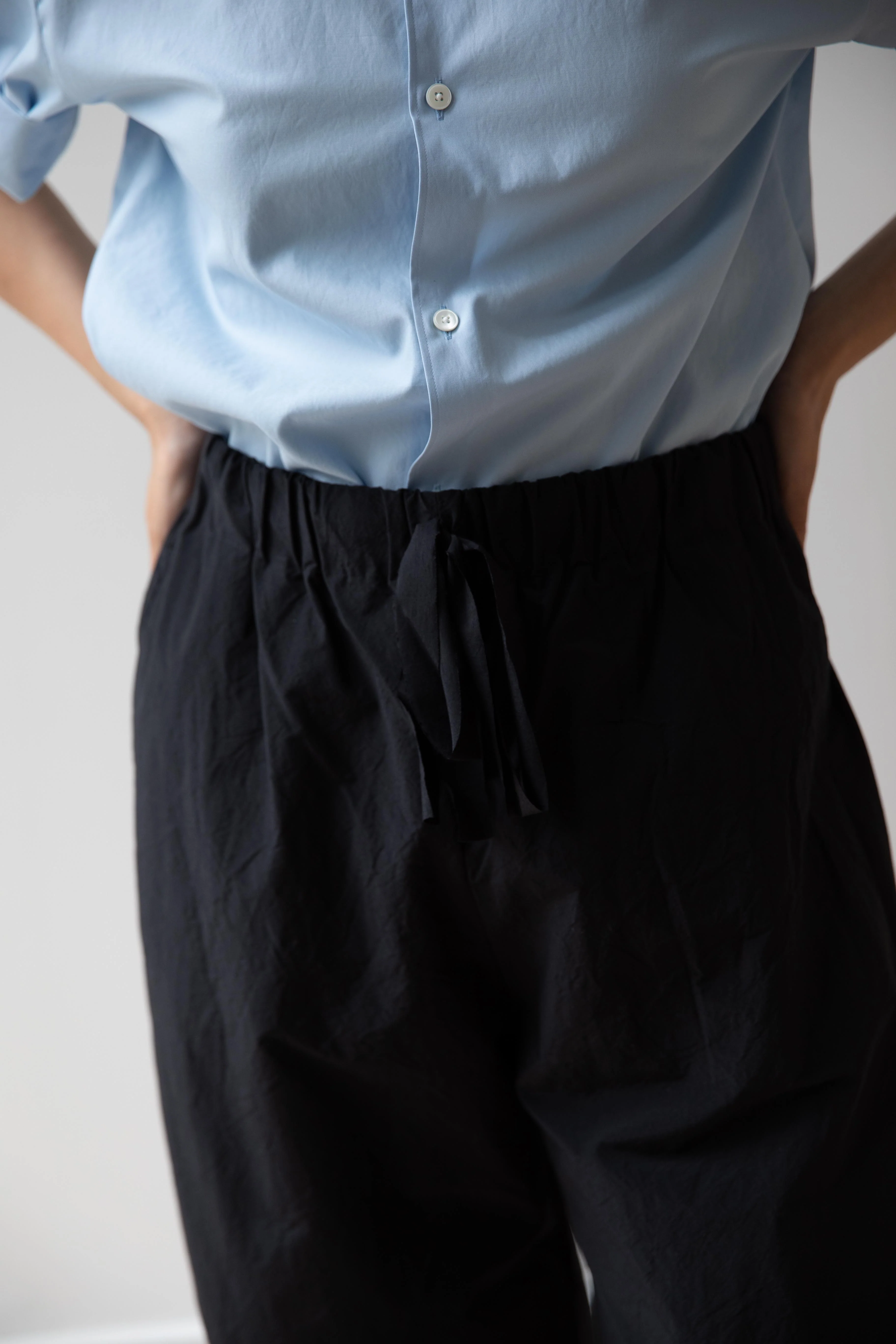 Apuntob | Tech Popeline Trousers in Black - Image 5