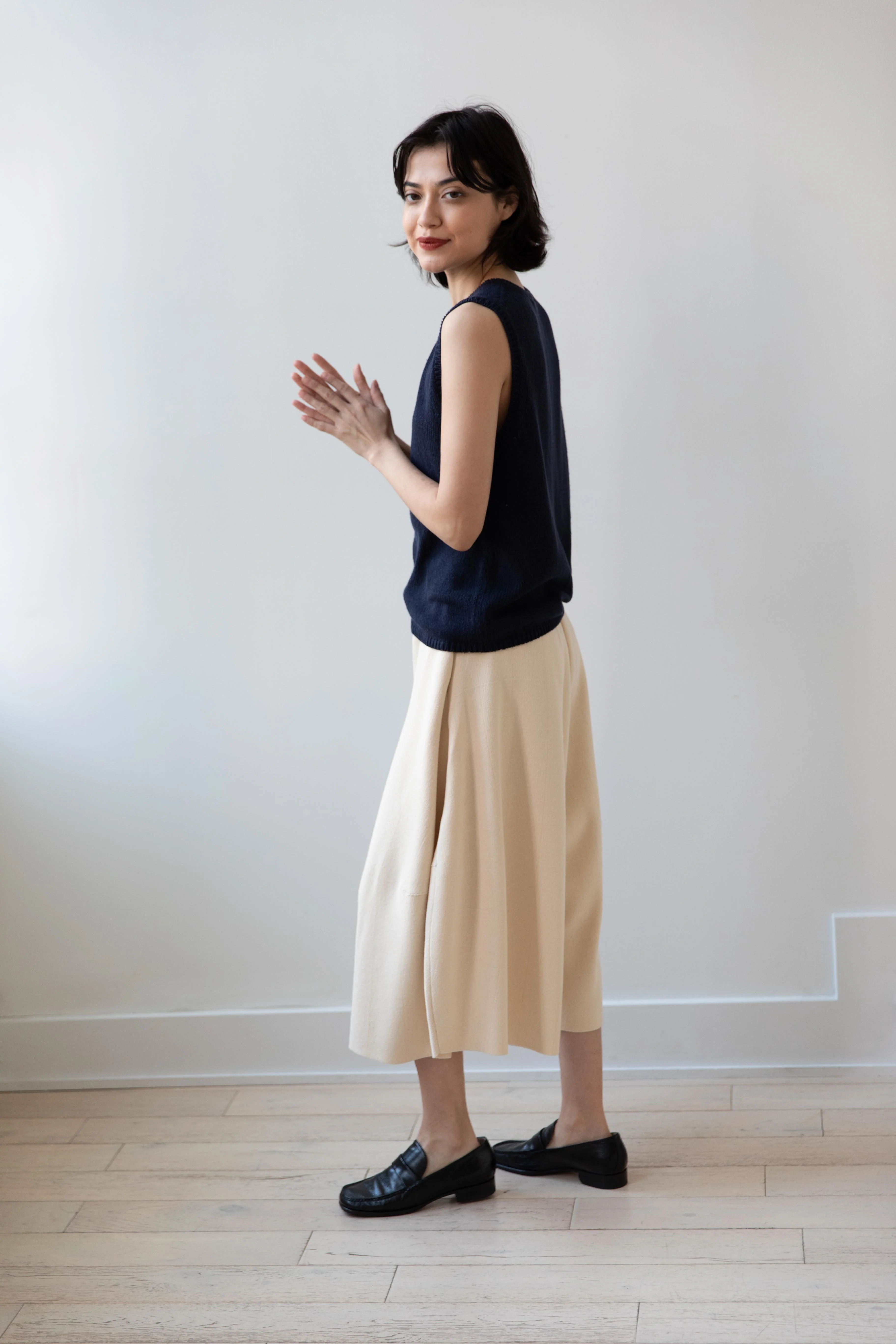 Apuntob | Wild Silk Sleeveless Vest in Abyss - Image 7
