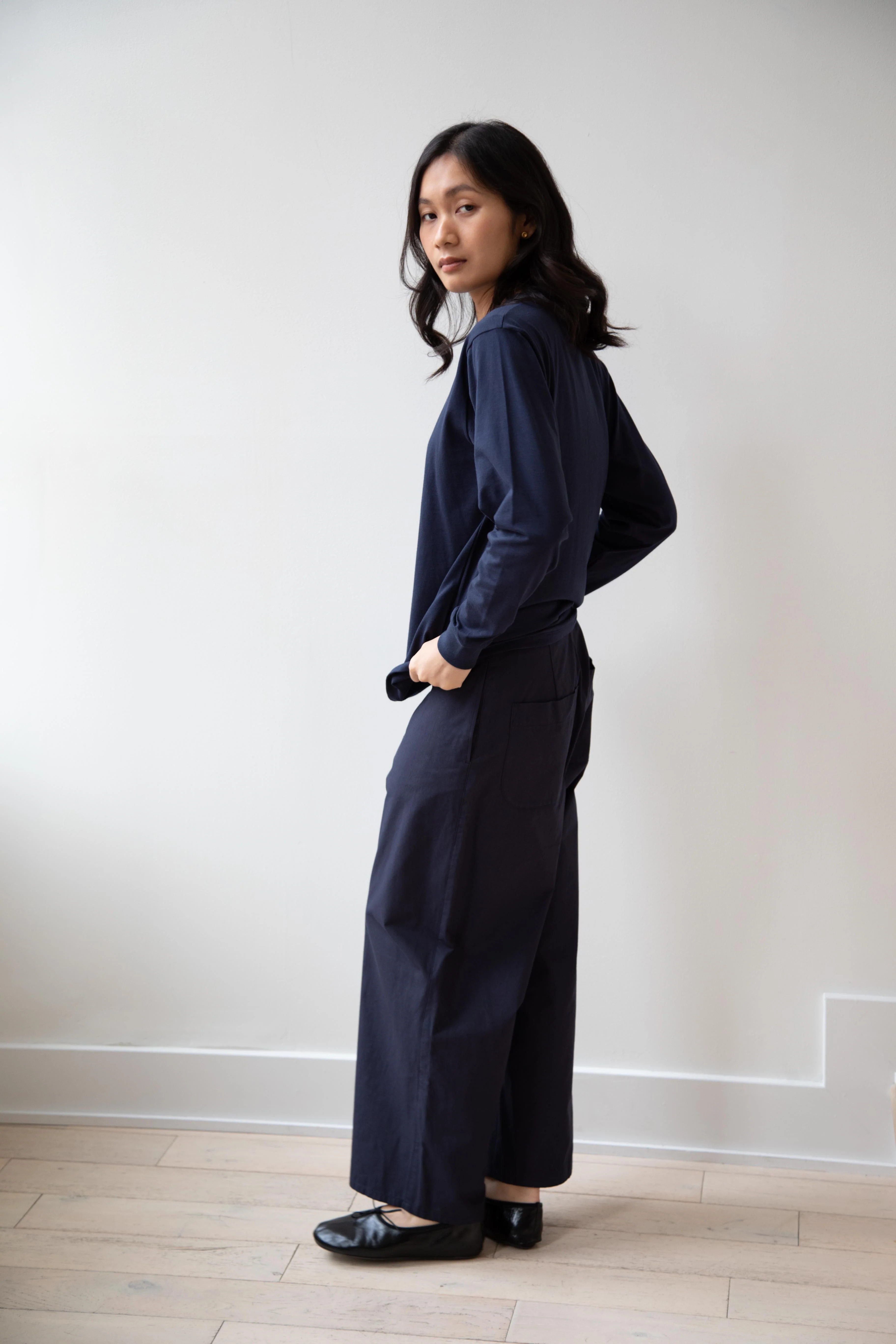 Armen | Cotton Jersey Crew Neck in Navy - Image 15