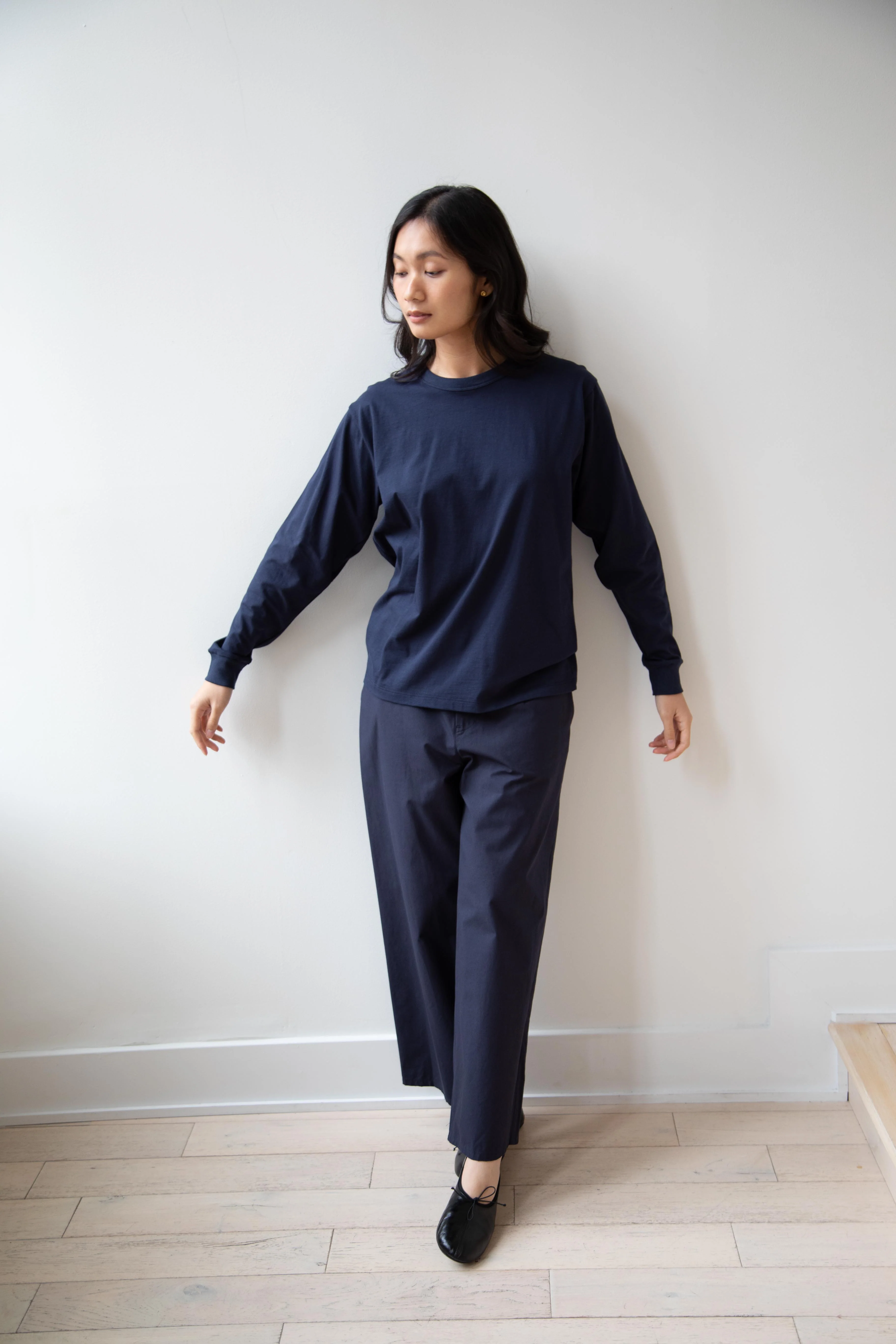 Armen | Cotton Jersey Crew Neck in Navy - Image 17