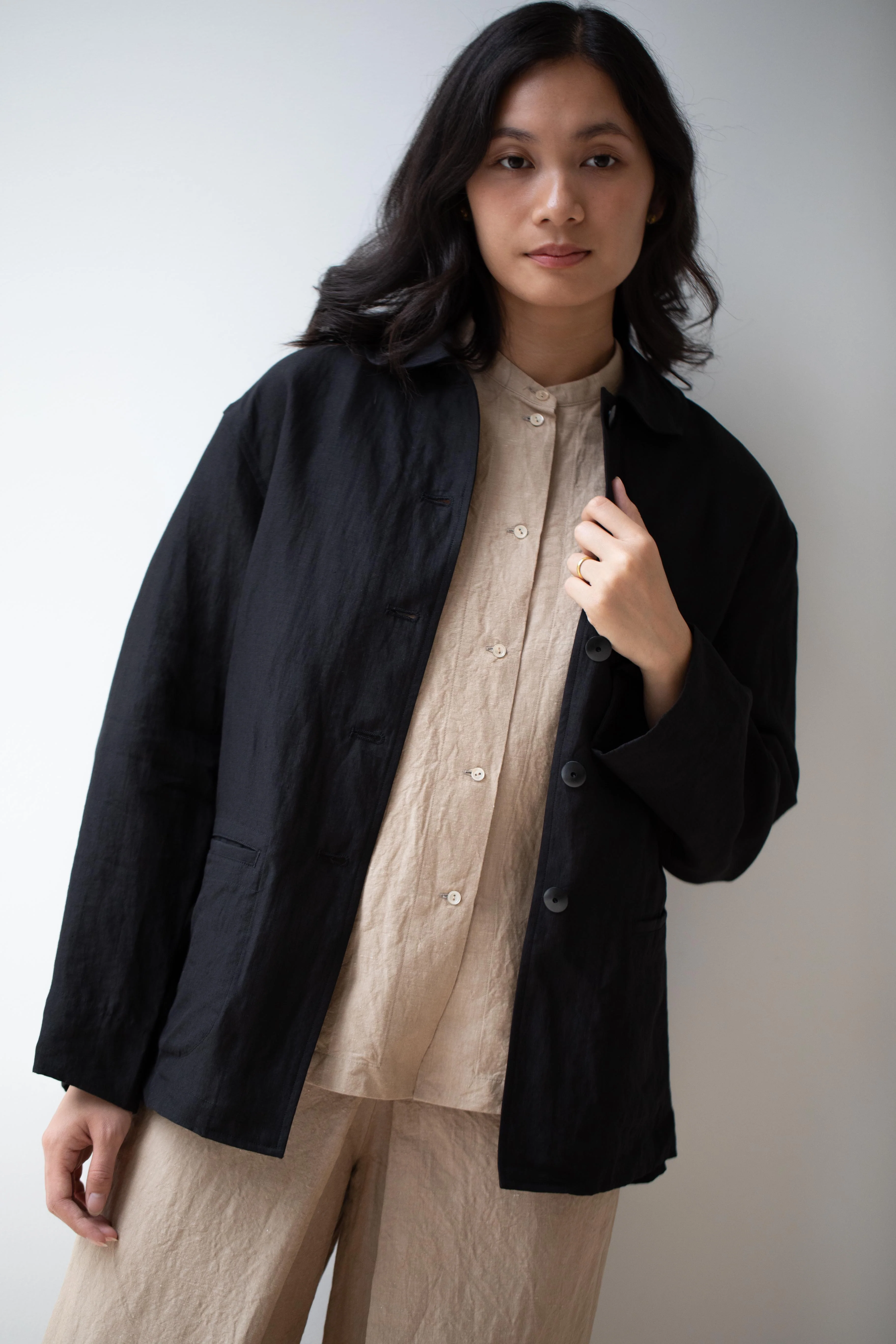 Arts & Science | Coverall Light Linen Jacket in Black - Image 13