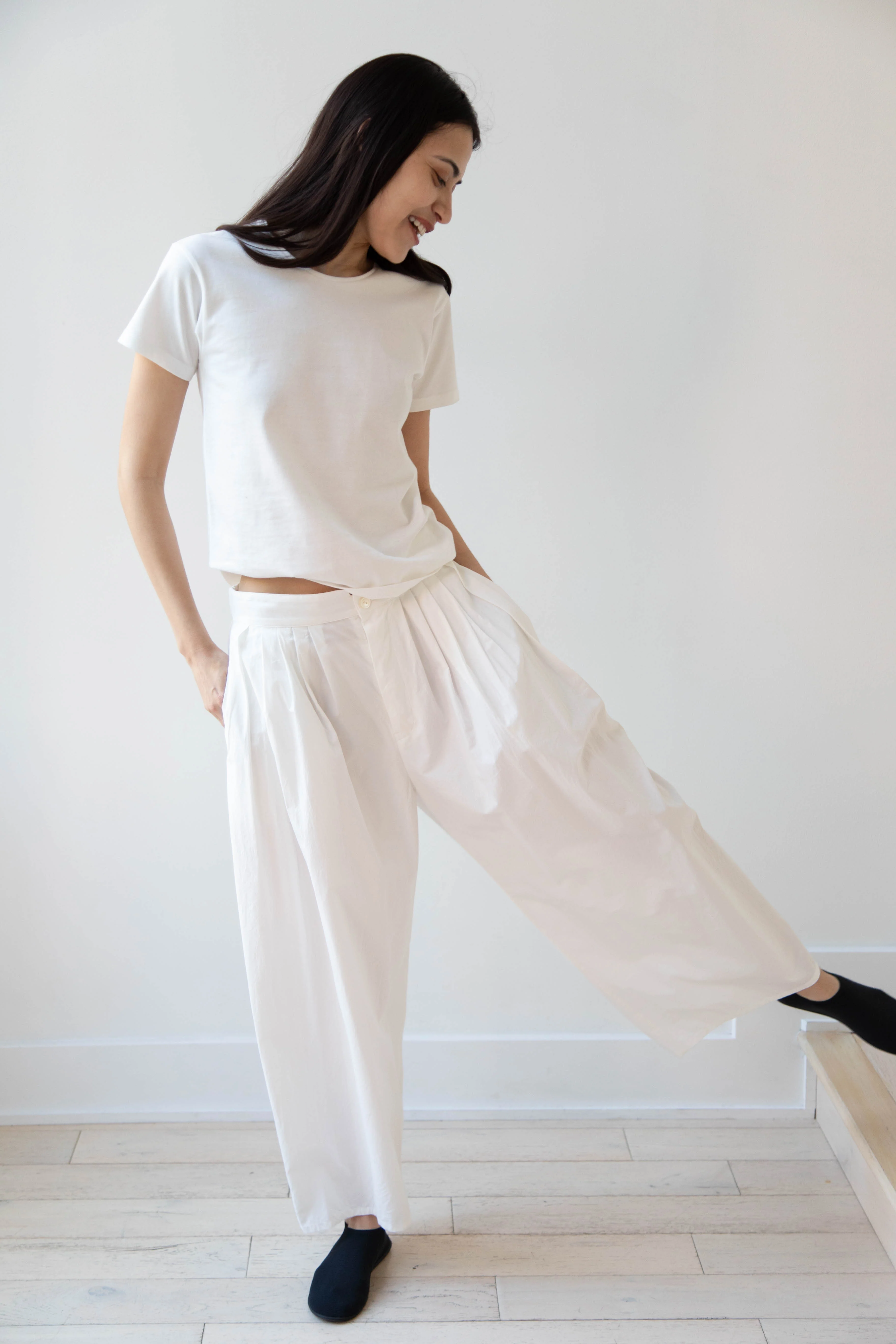 Arts & Science | Front Tuck Back Gum Pants in Off White Cotton - Image 29