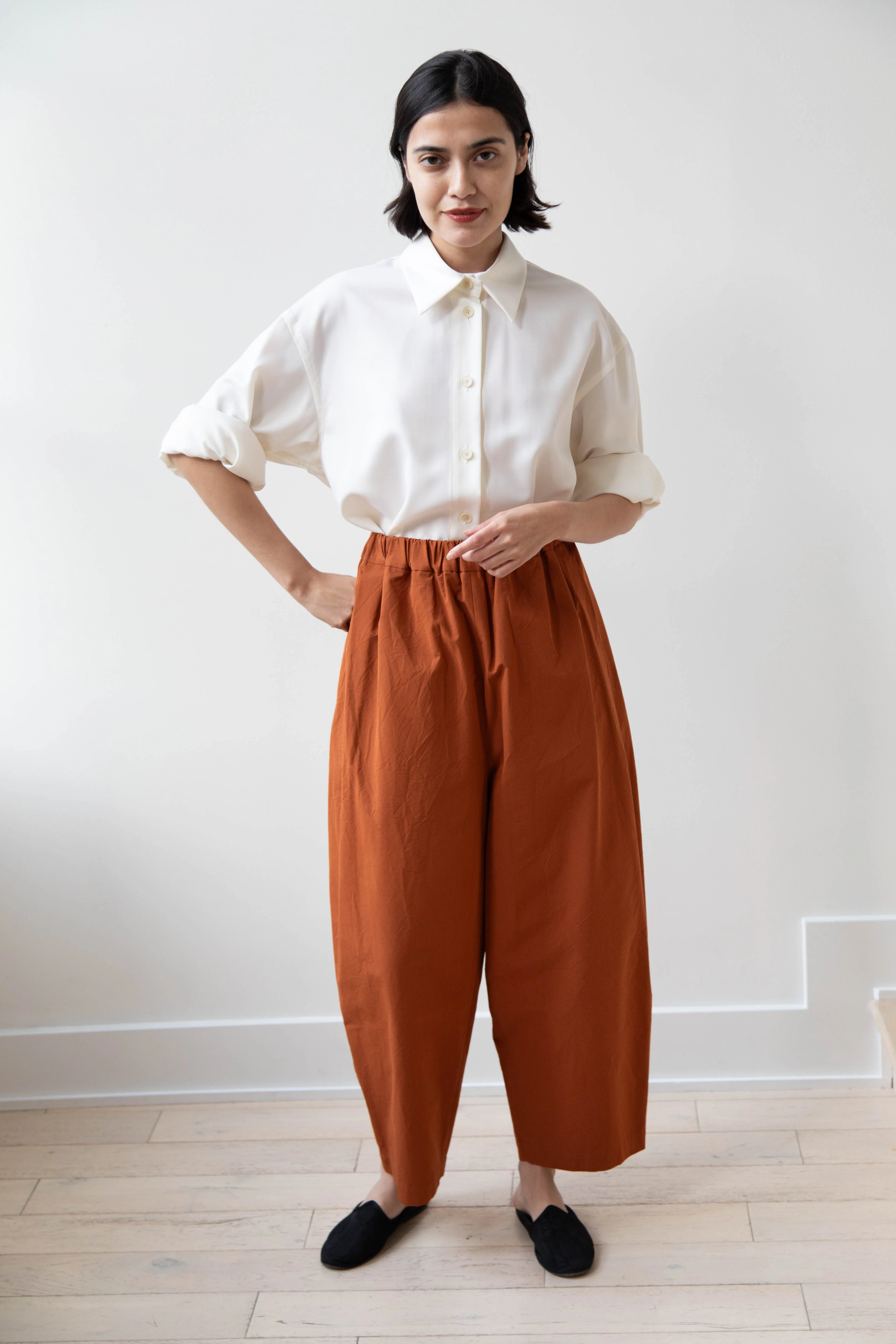 Arts & Science | Front Tuck Back Pocket Pants in Dark Orange - Image 9