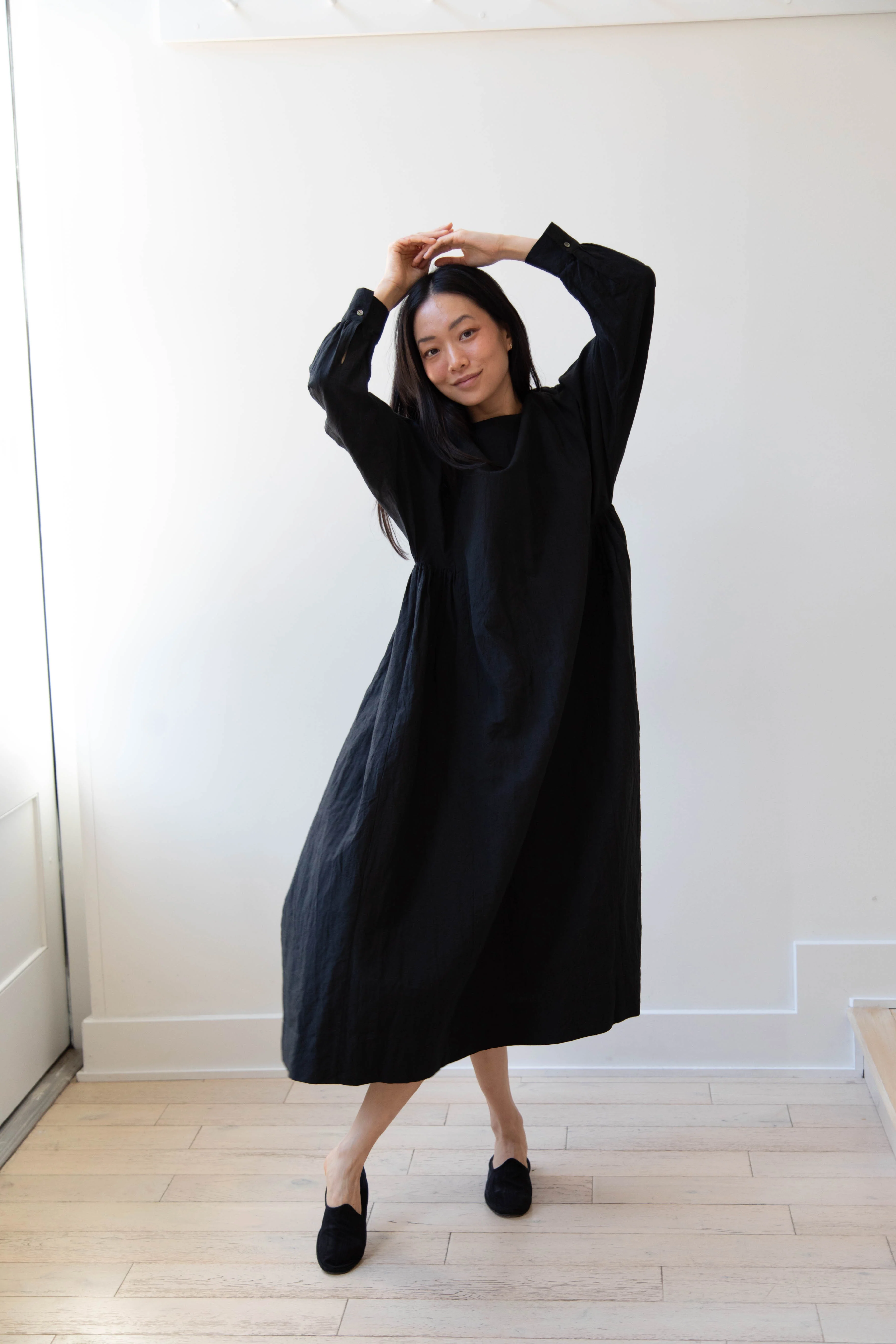 Arts & Science | Gather Combi Dress in Black - Image 58