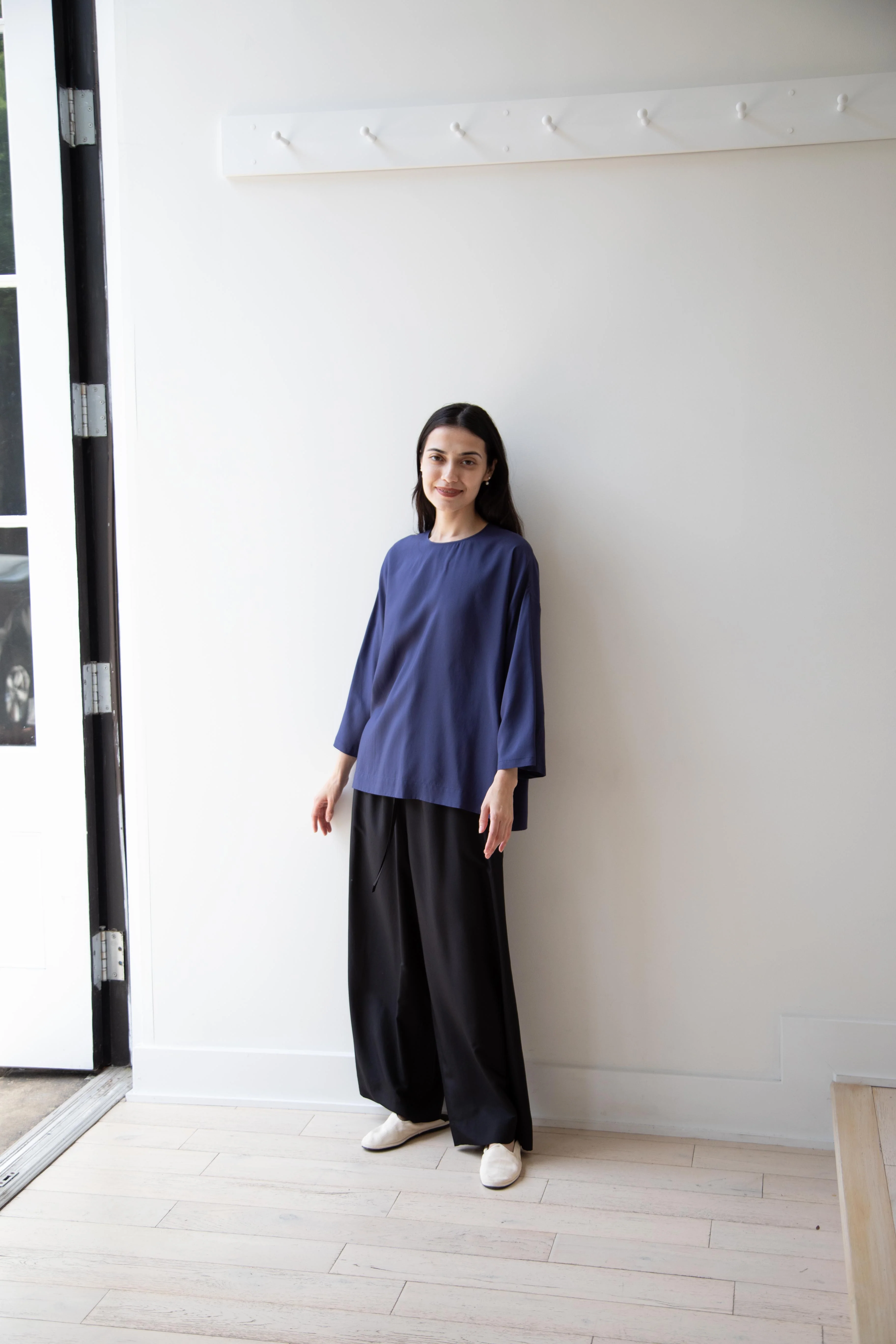 Arts & Science | New Balloon Blouse in Navy Silk - Image 13