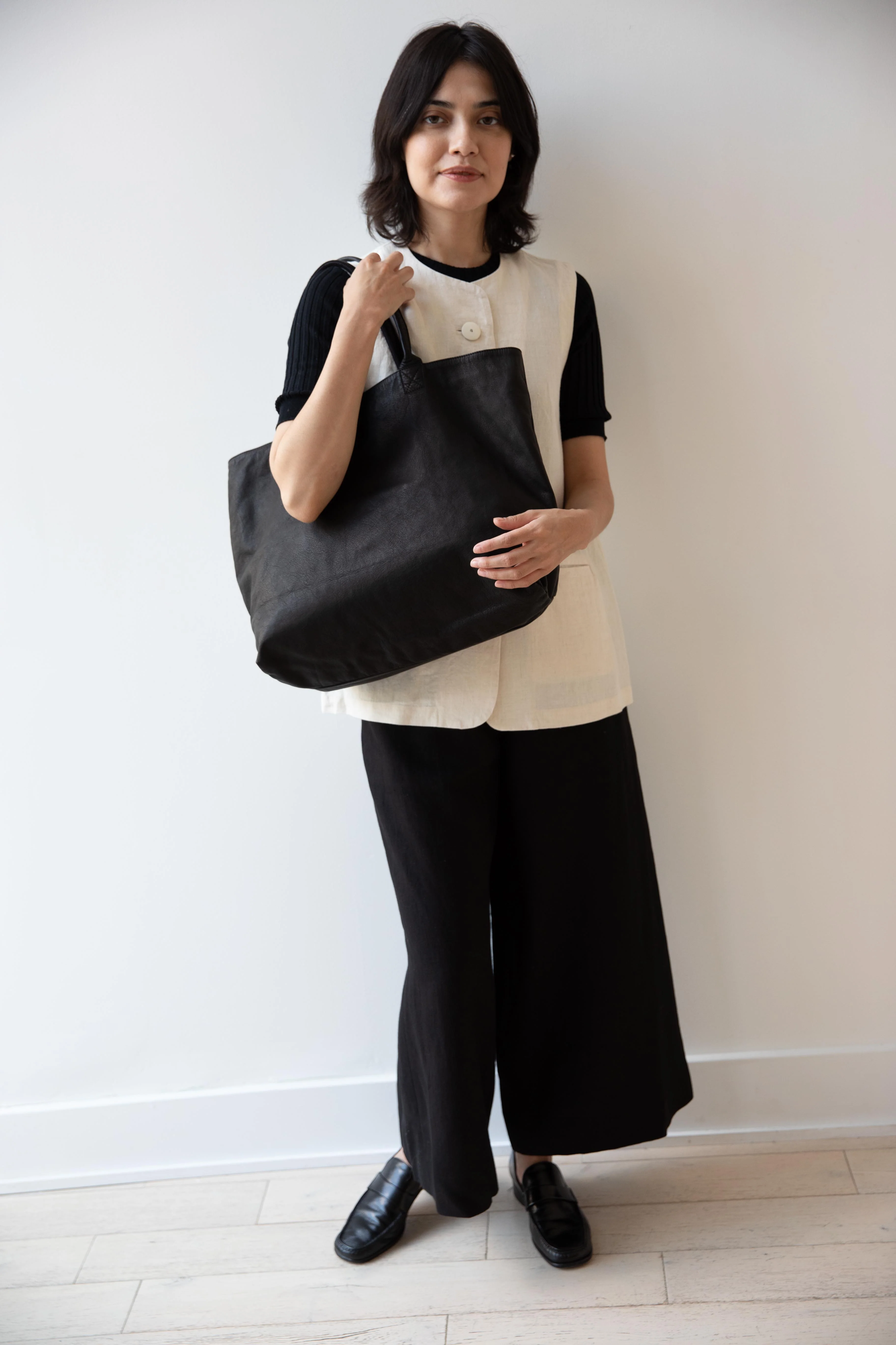 Arts & Science | New Laundry Bag in Black - Image 30