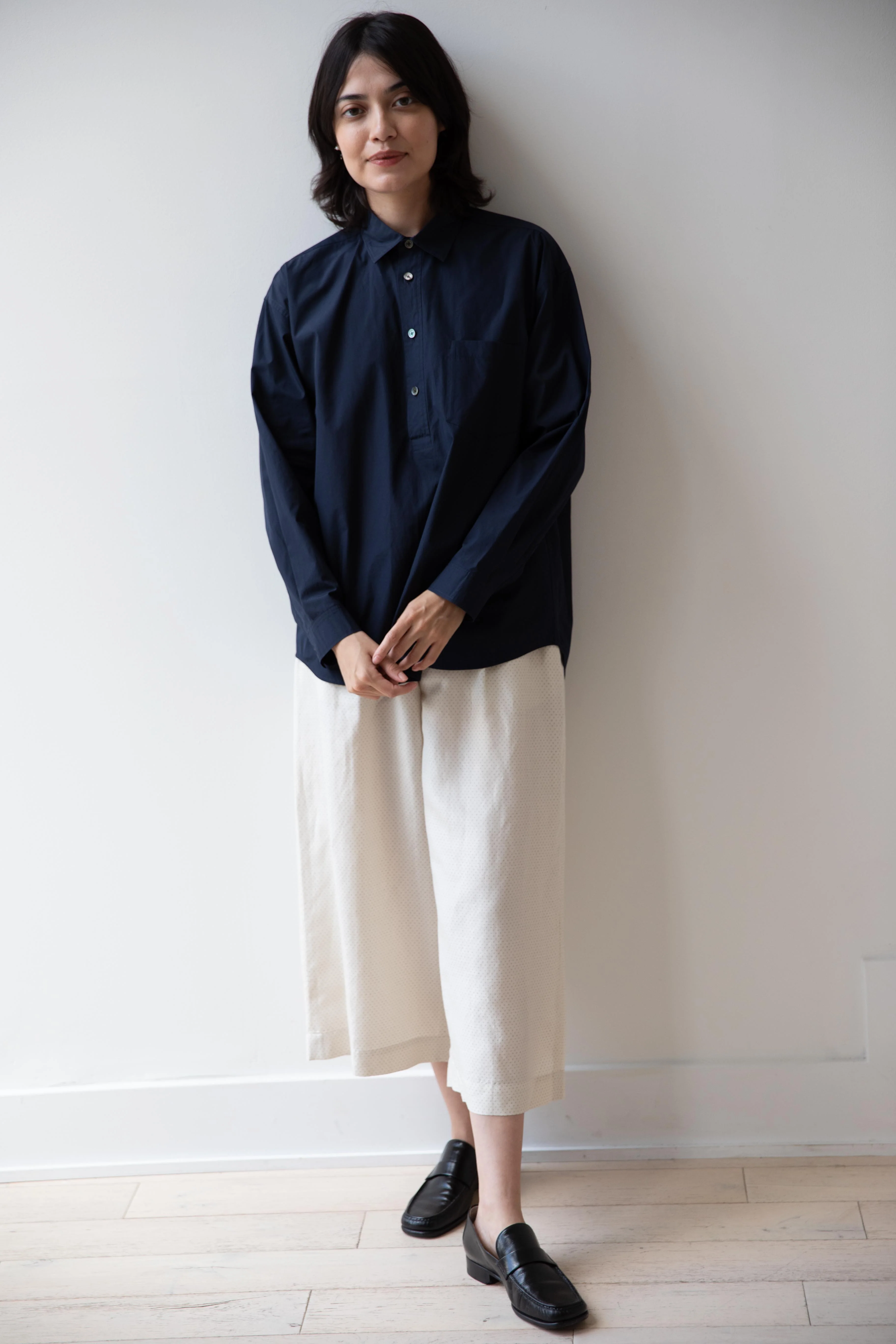 Arts & Science | Regular Collar Standard Shirt Pullover in Navy - Image 29