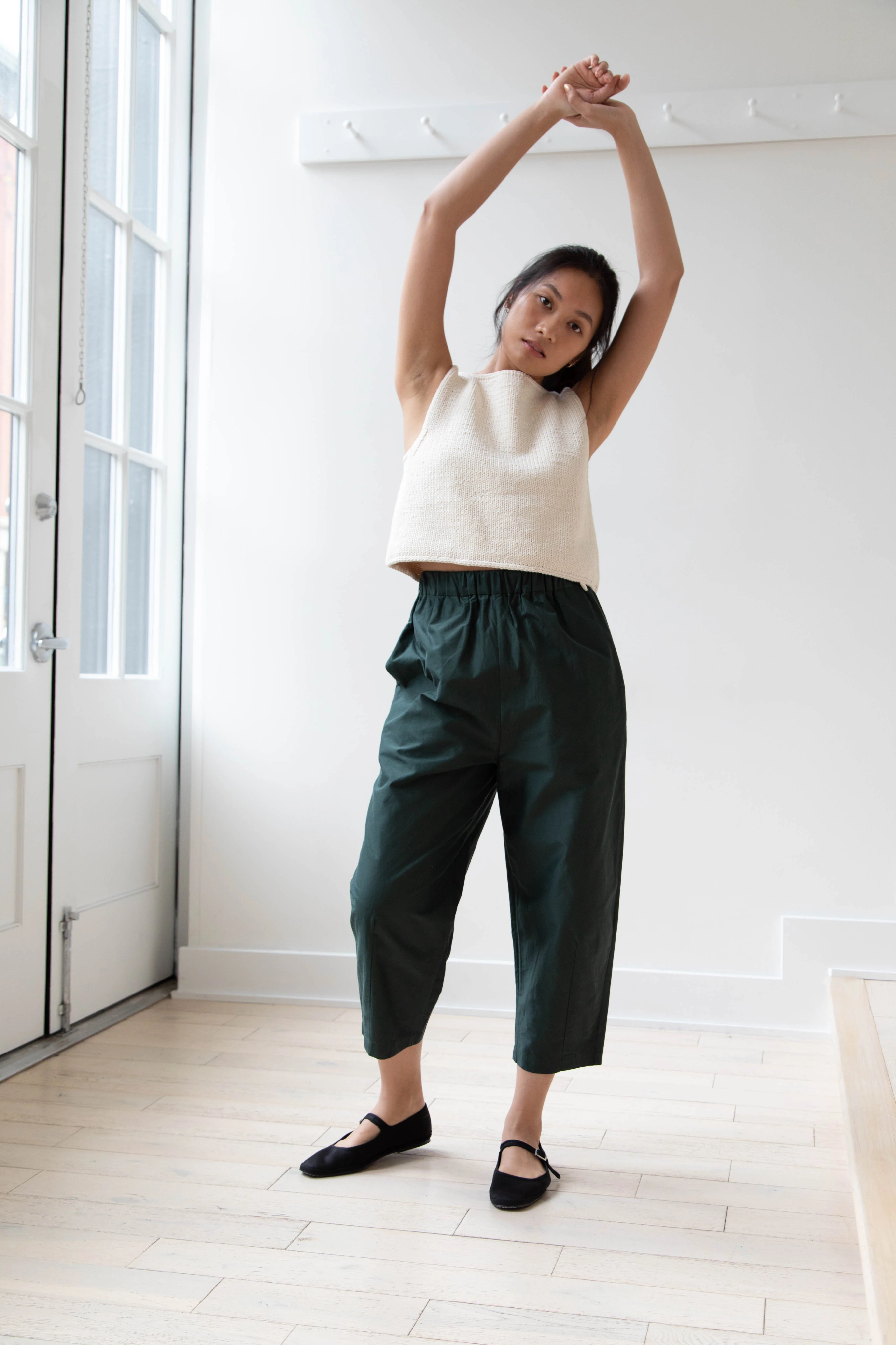 Arts & Science | Silk Cotton Taffeta Hem Dart Easy Pants in Dark Green - Image 11