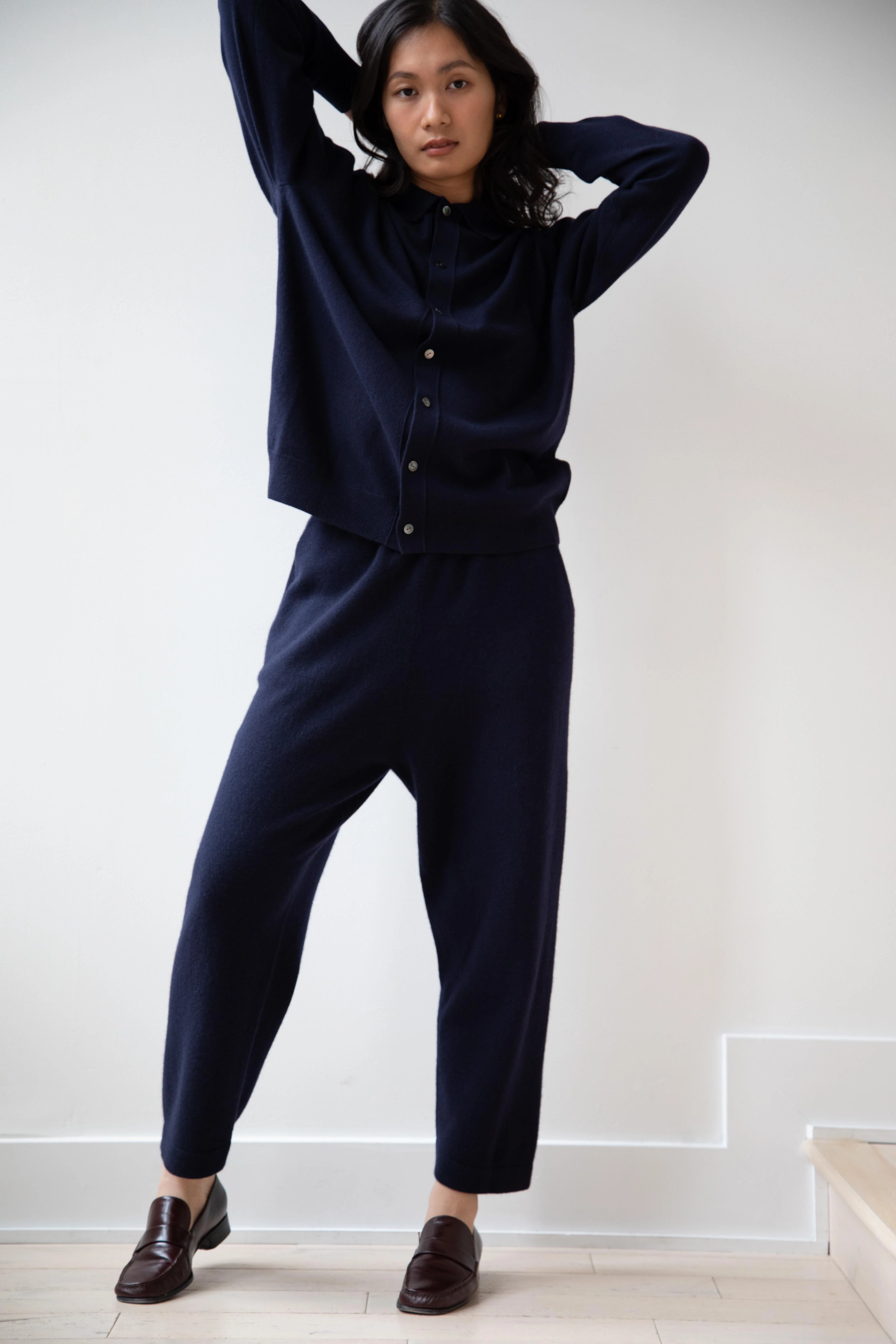Arts & Science | Simple Easy Knit Cashmere Pants in Navy - Image 18