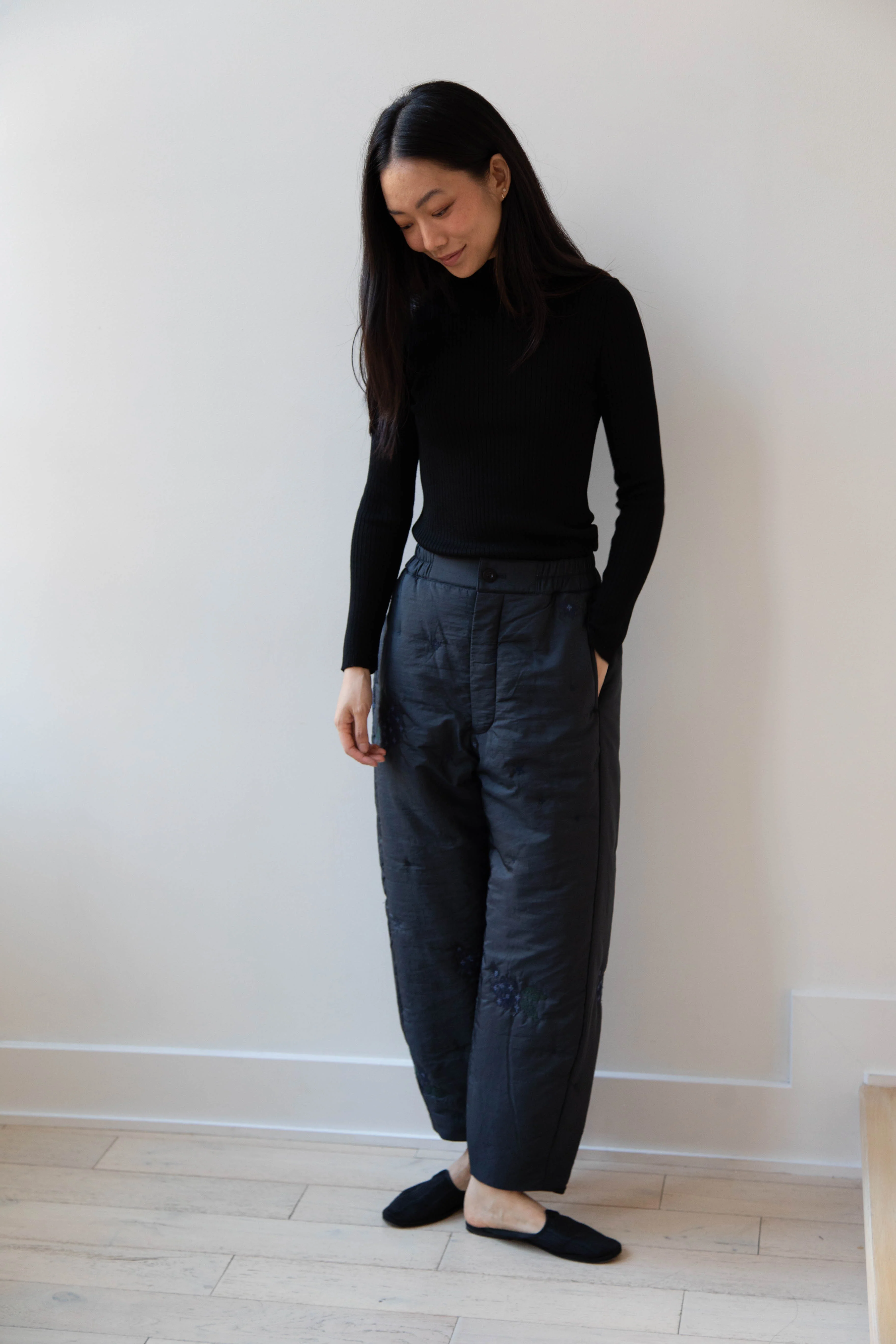 Aseedonclöud | Fog Collector's Embroidered Pants in Navy - Image 6