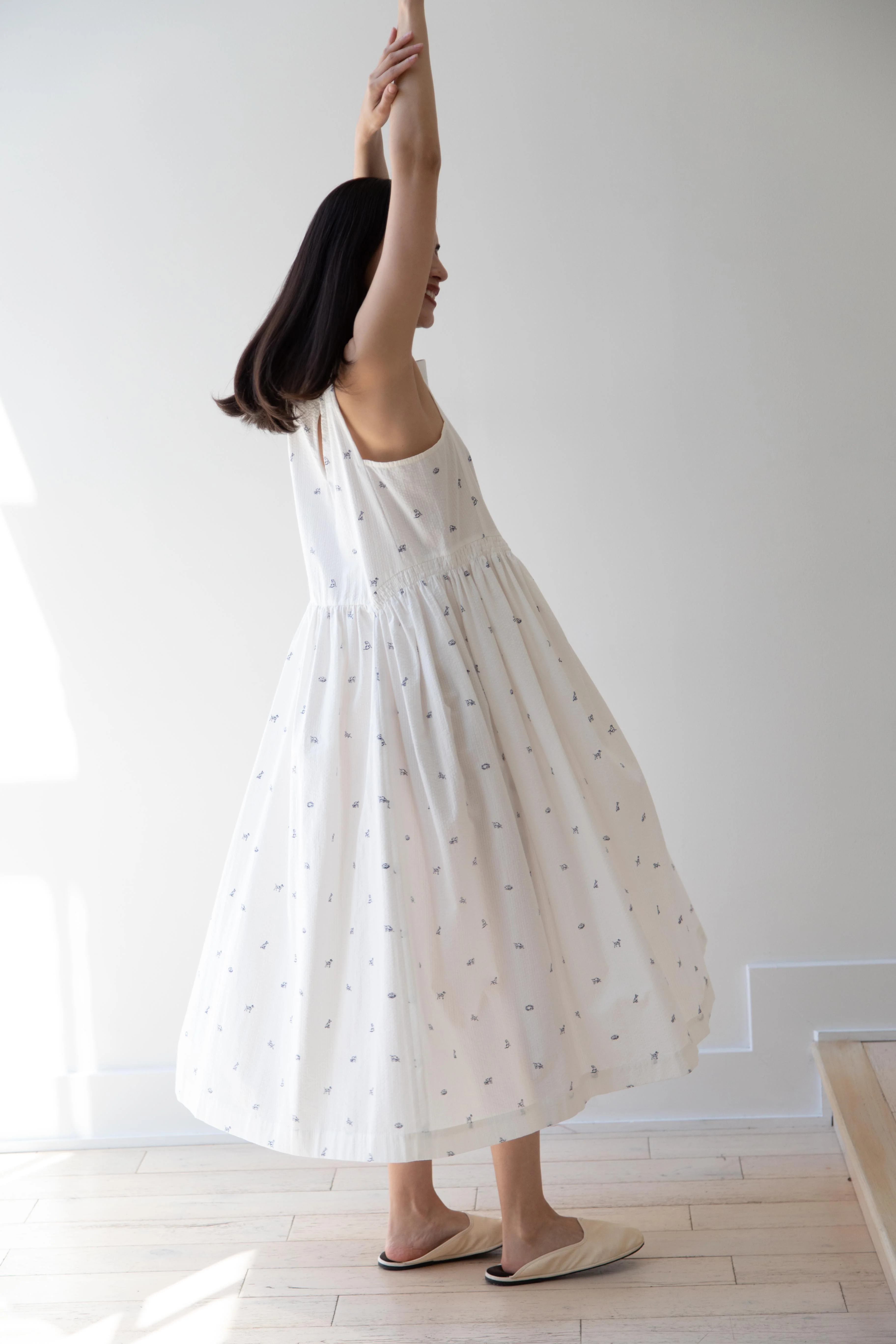 Aseedonclöud | Garden Instrumentalist Dress in the Companion Dog Print - Image 21