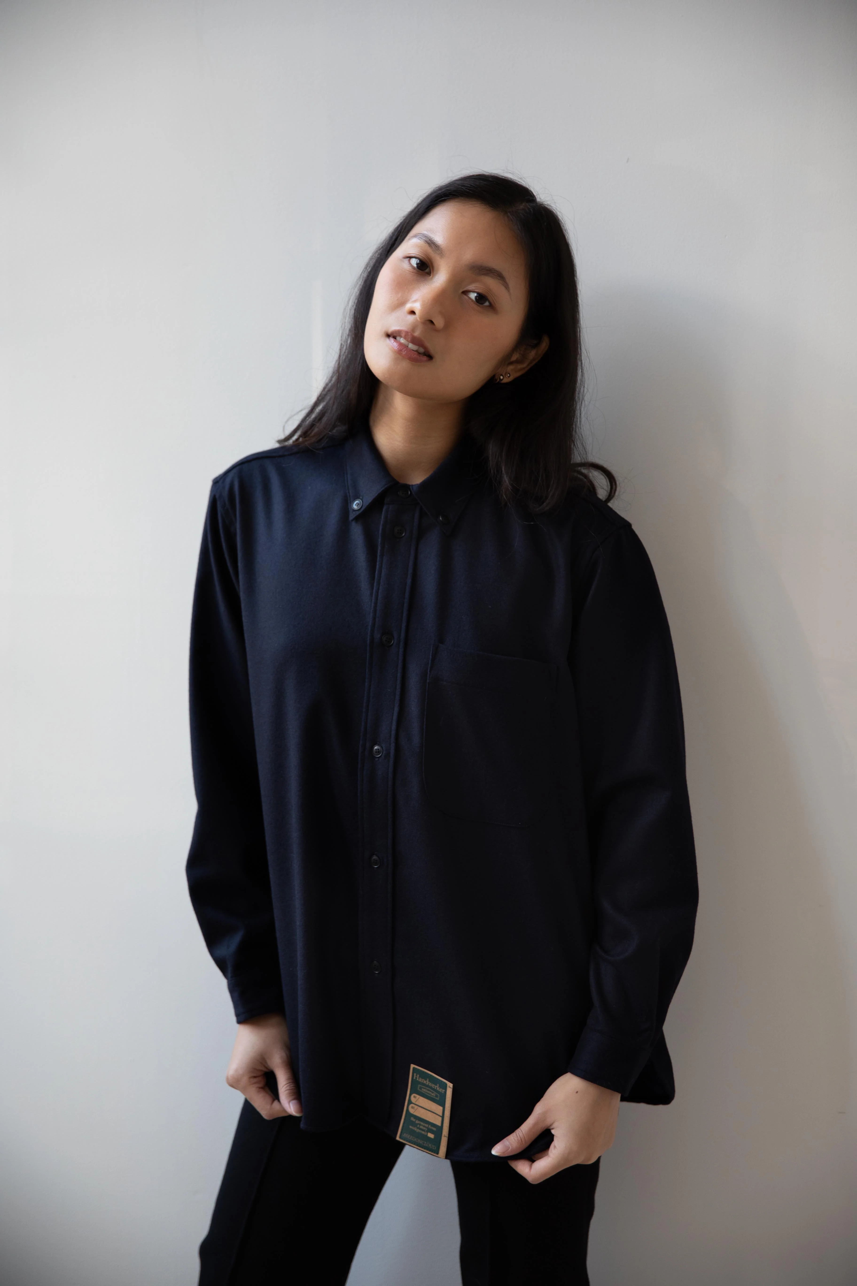 Aseedoncloud | HW Basic Shirt in Navy - Image 8